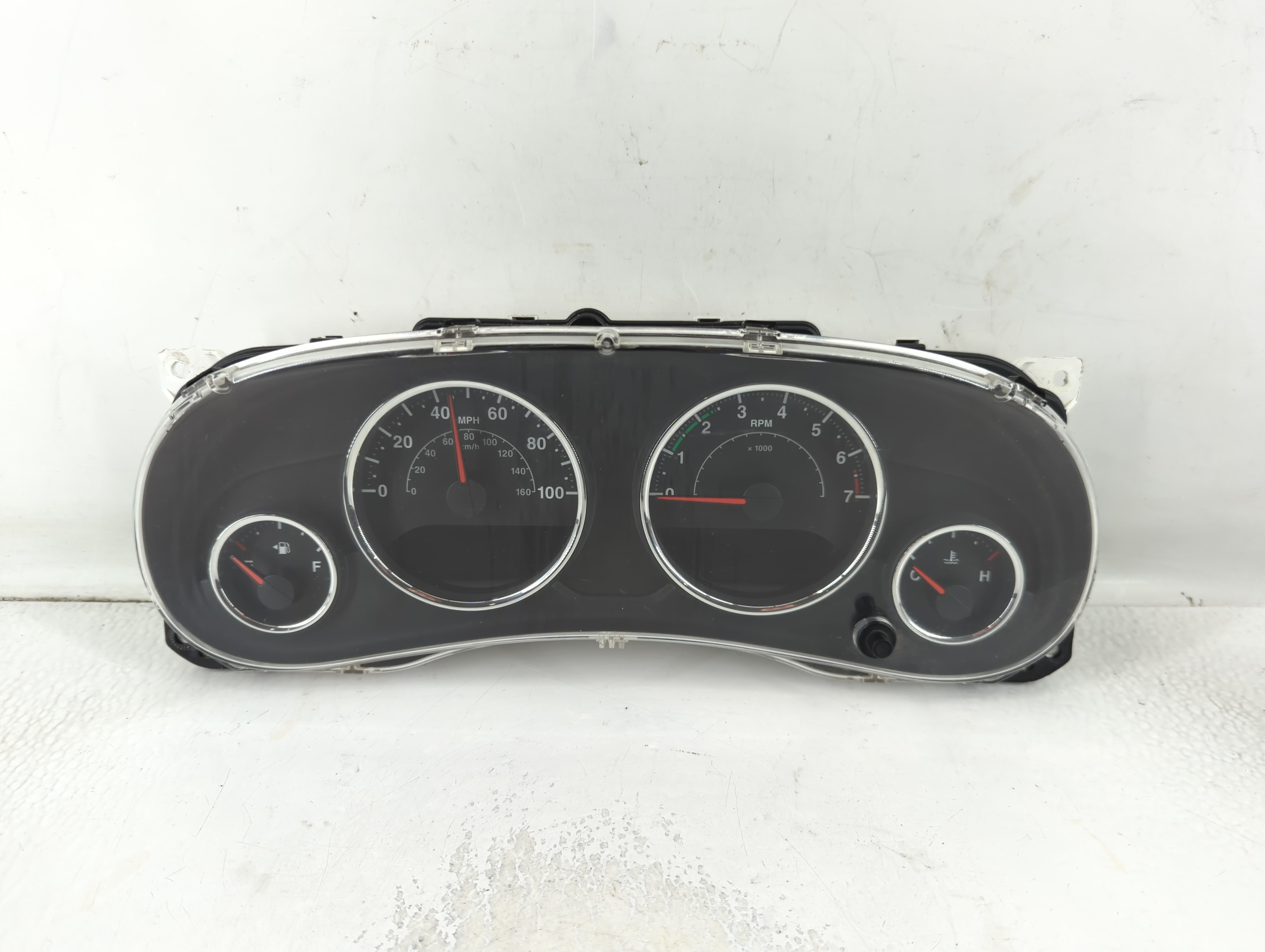 2015-2018 Jeep Wrangler Speedometer Instrument Cluster Gauges 56054392af 805170 - Oemusedautoparts1.com