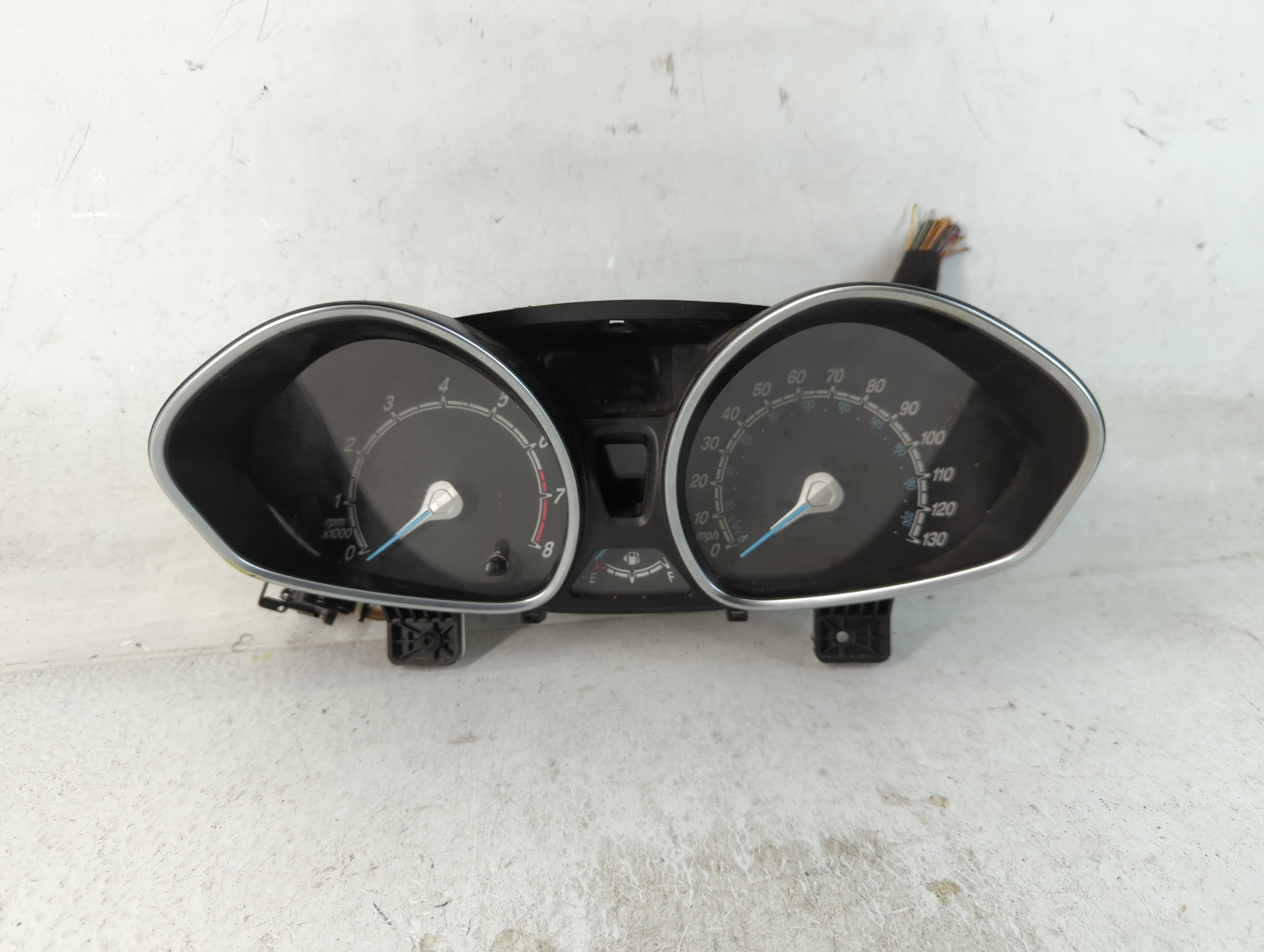 2015-2017 Ford Fiesta Speedometer Instrument Cluster Gauges 805171 - Oemusedautoparts1.com