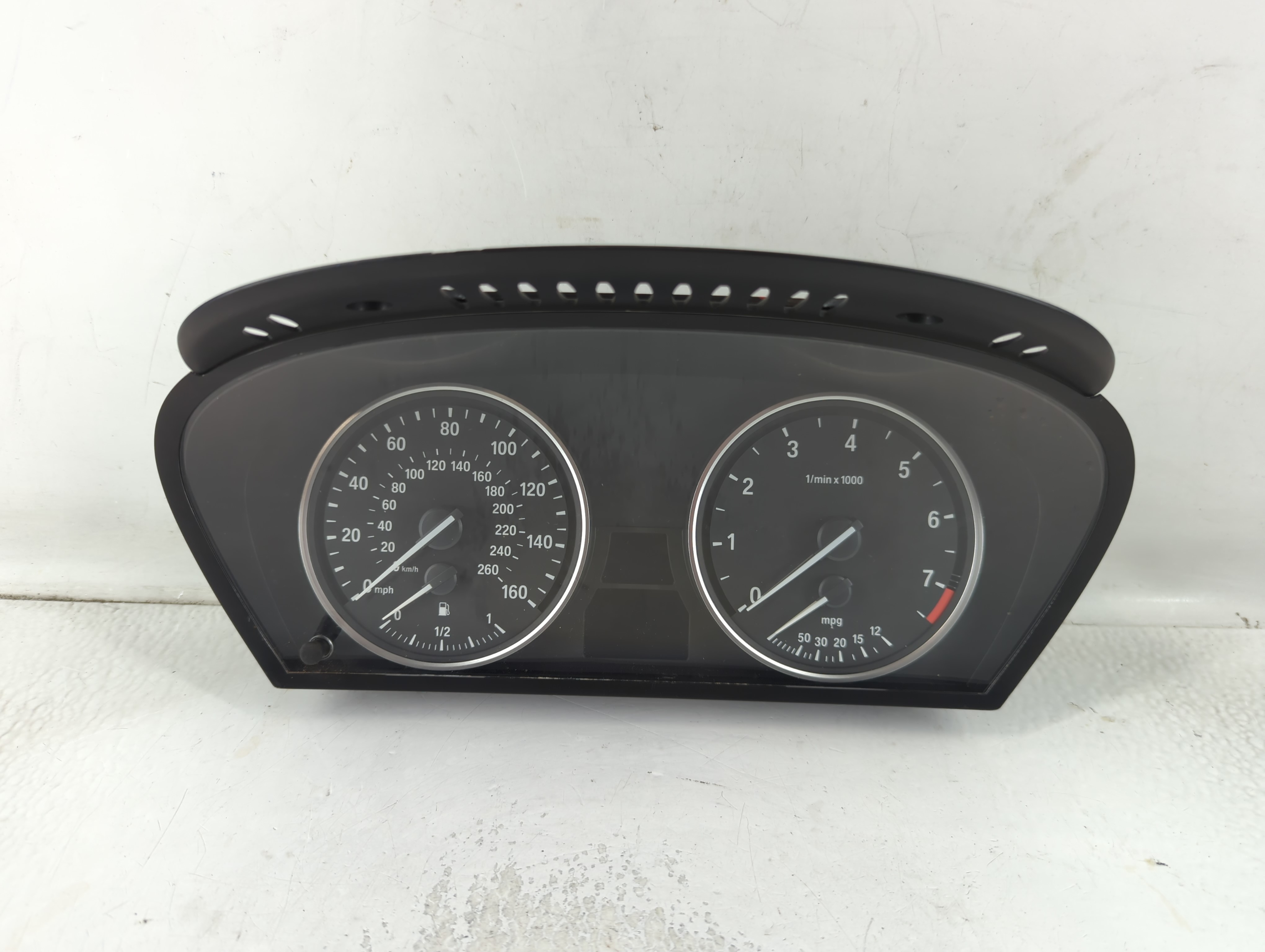 Picture of 2008-2010 Bmw 535i Speedometer Instrument Cluster Gauges 153 753 805191