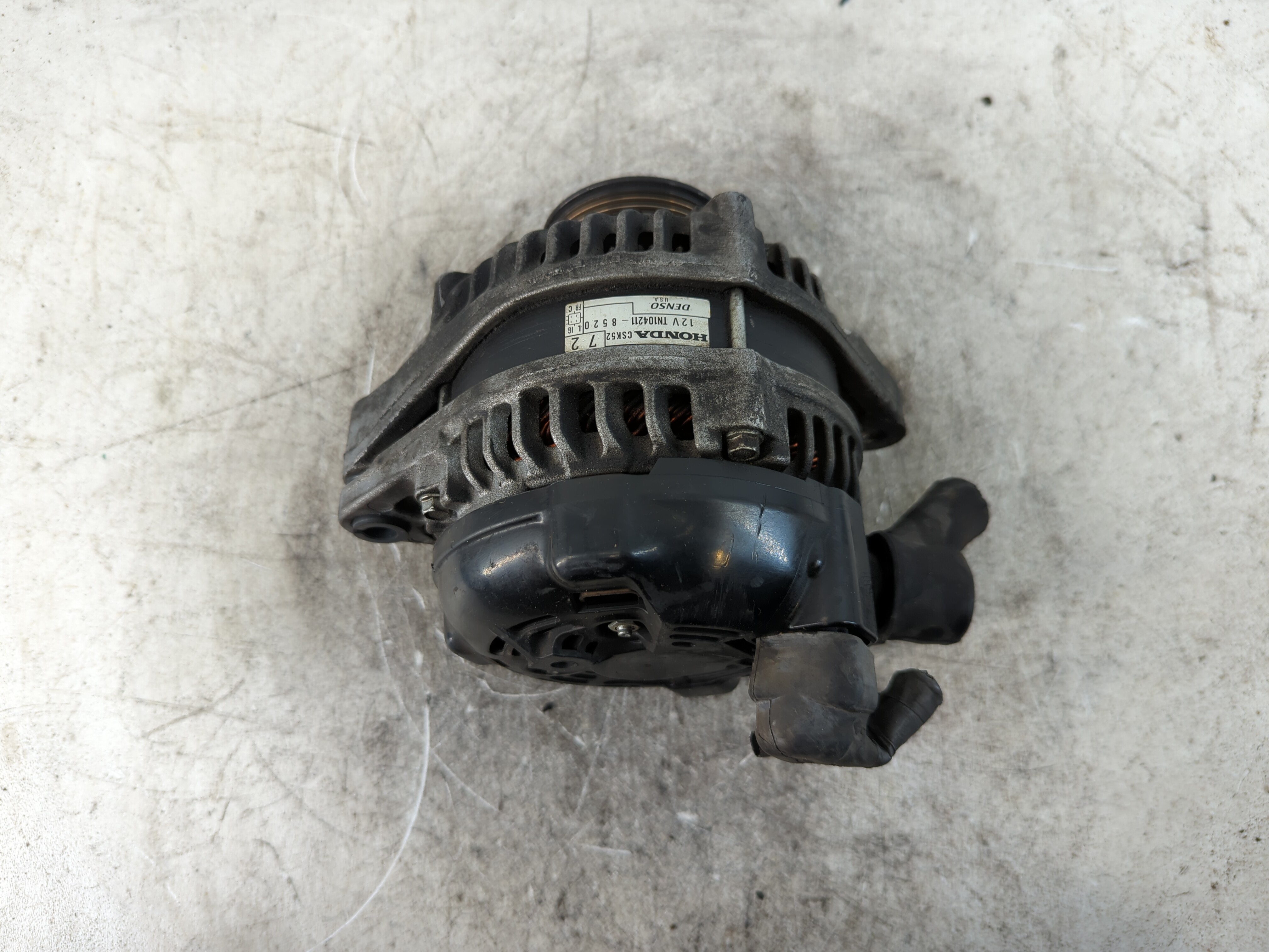 Picture of 2014-2017 Honda Odyssey Alternator Generator Charging Assembly Engine Oem 805284