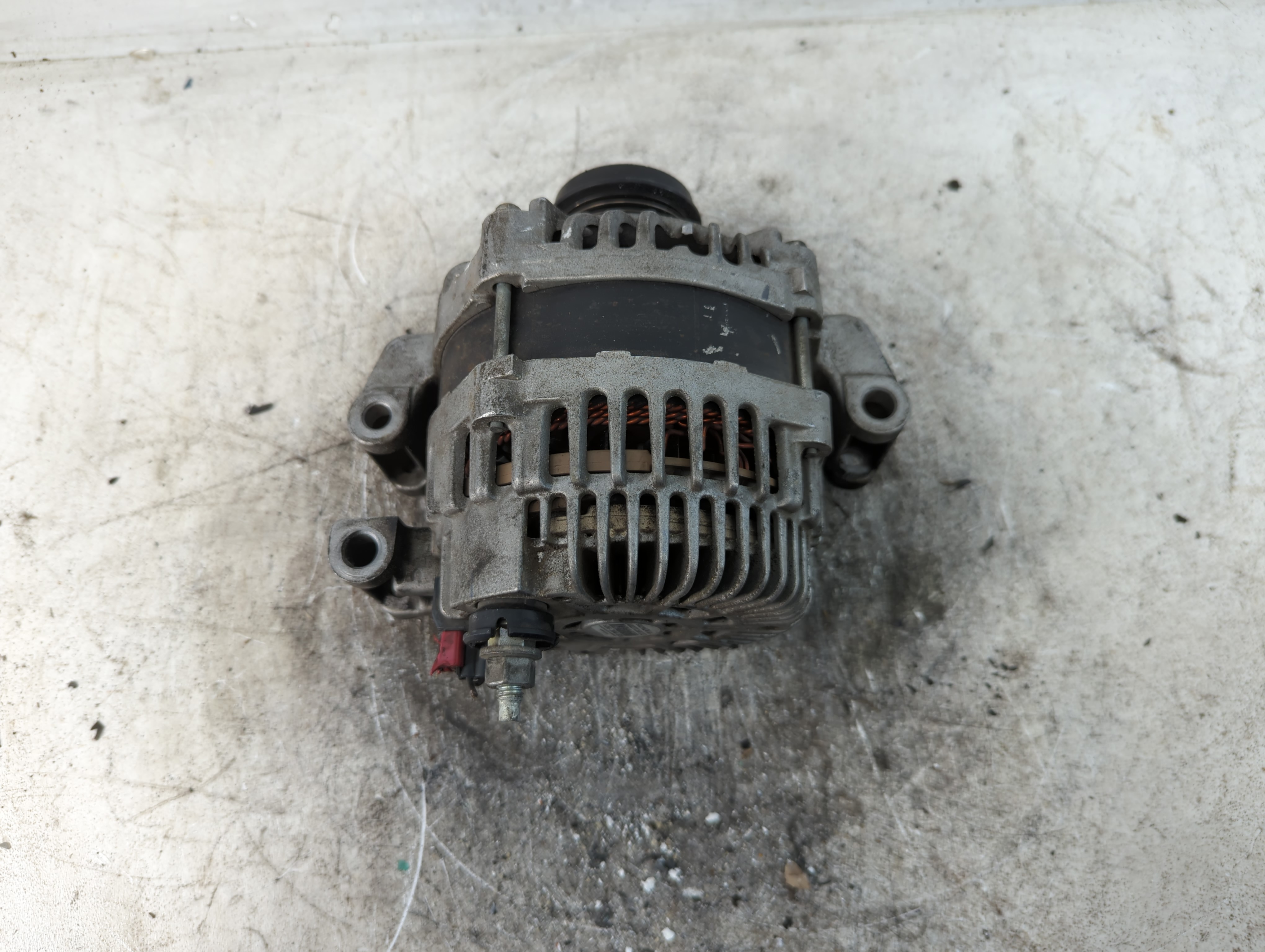 2015-2017 Chrysler 200 Alternator Generator Charging Assembly Engine Oem 805288 - Oemusedautoparts1.com