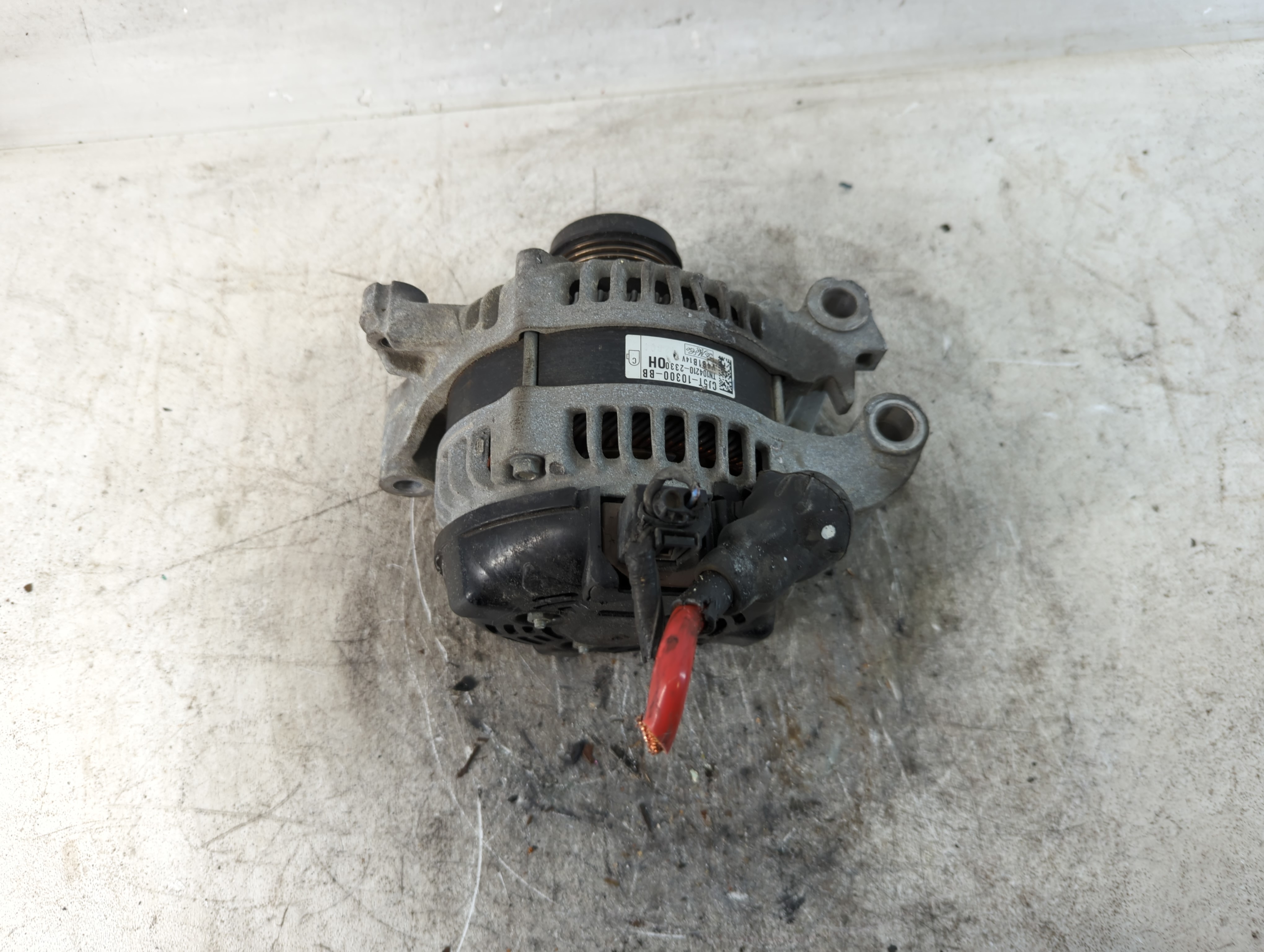 Picture of 2013-2019 Ford Escape Alternator Generator Charging Assembly Engine Oem 805474
