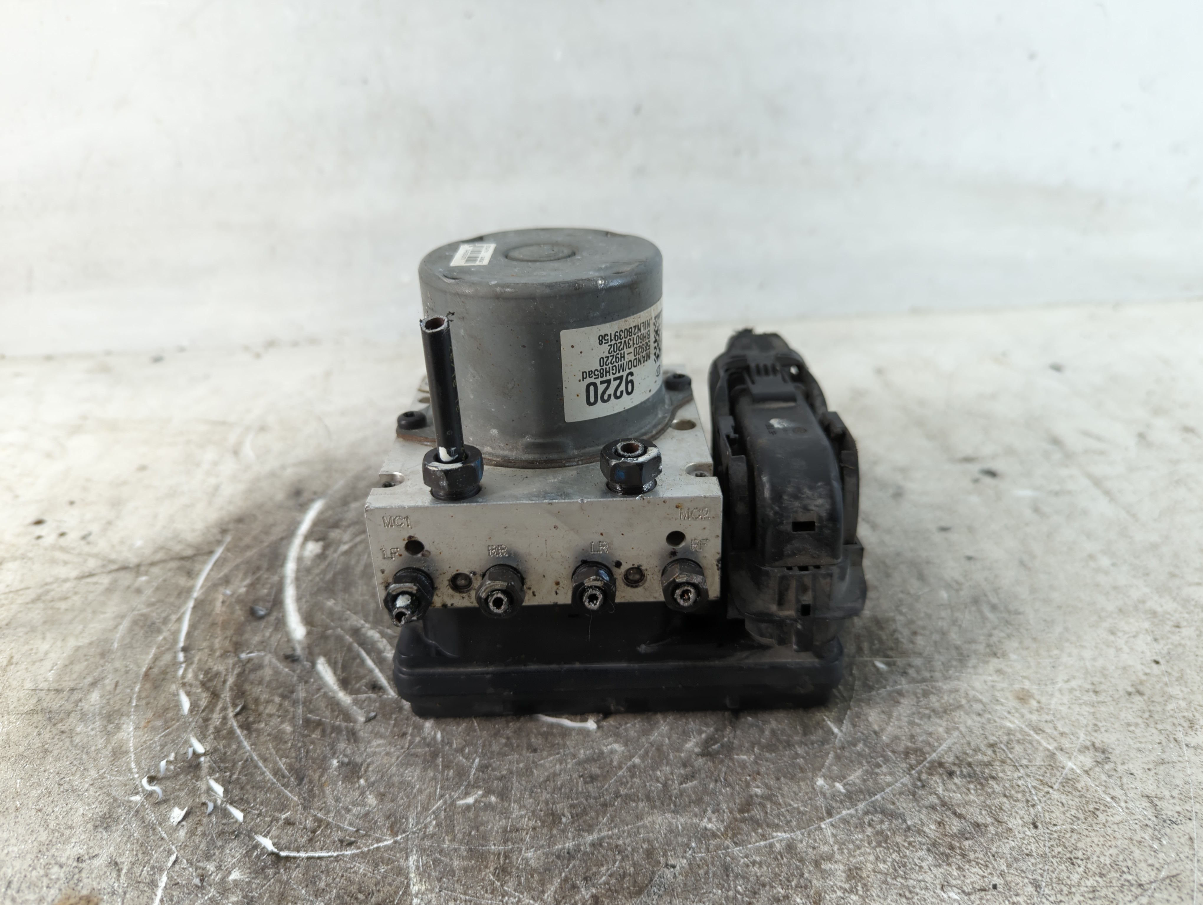 2018-2019 Kia Rio Abs Pump Control Module 805575 - Oemusedautoparts1.com