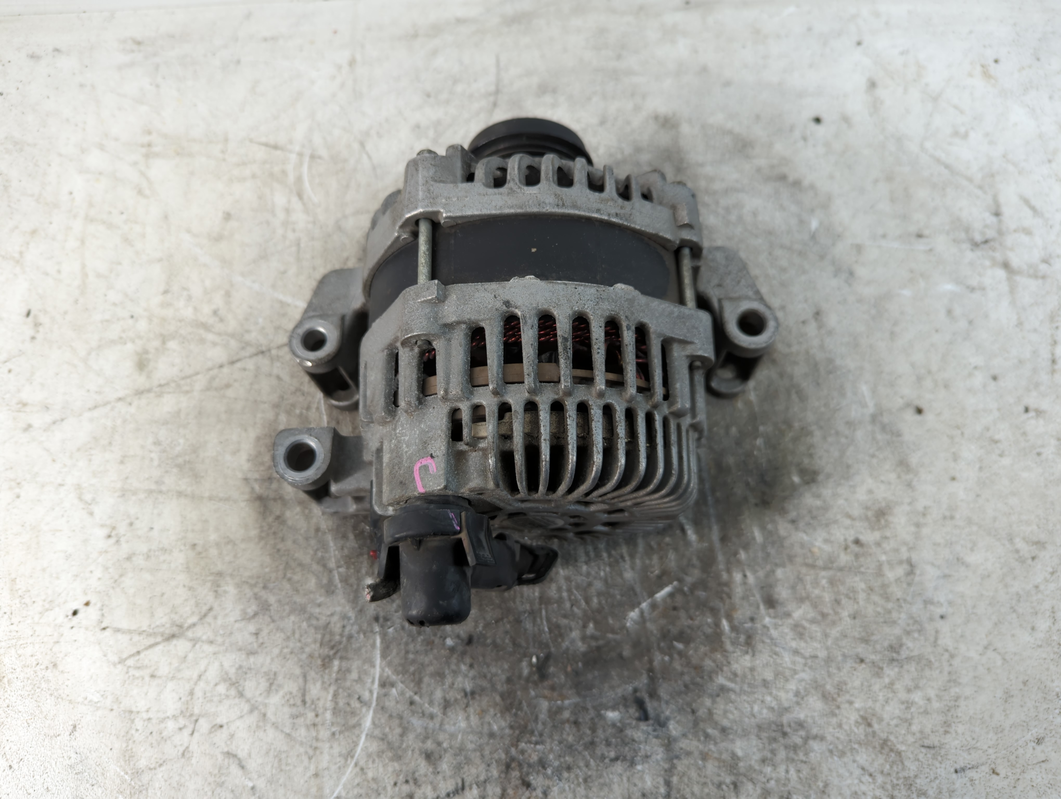 2015-2017 Chrysler 200 Alternator Generator Charging Assembly Engine Oem 805616 - Oemusedautoparts1.com