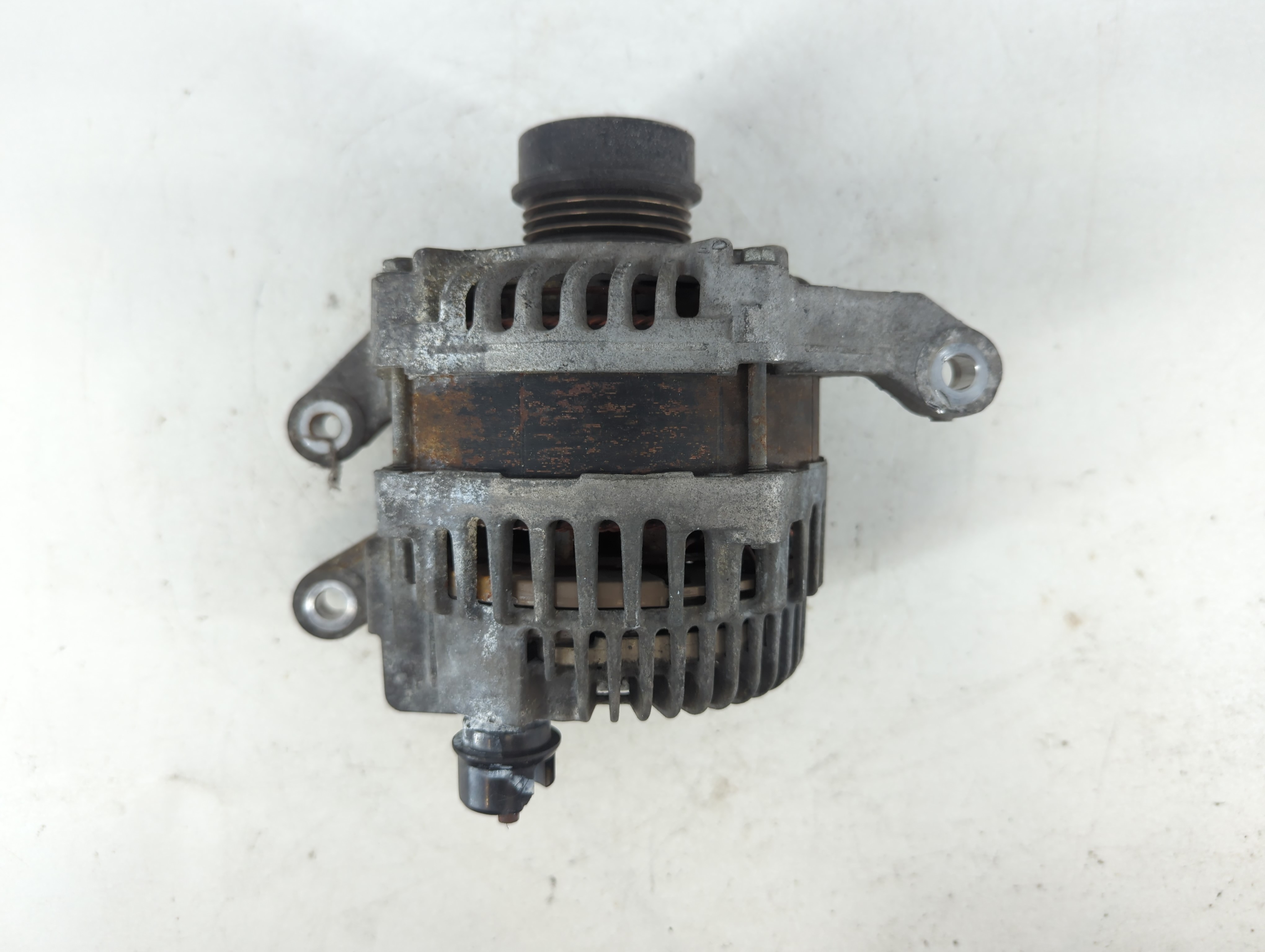 2013-2020 Ford Fusion Alternator Generator Charging Assembly Engine Oem 805627 - Oemusedautoparts1.com