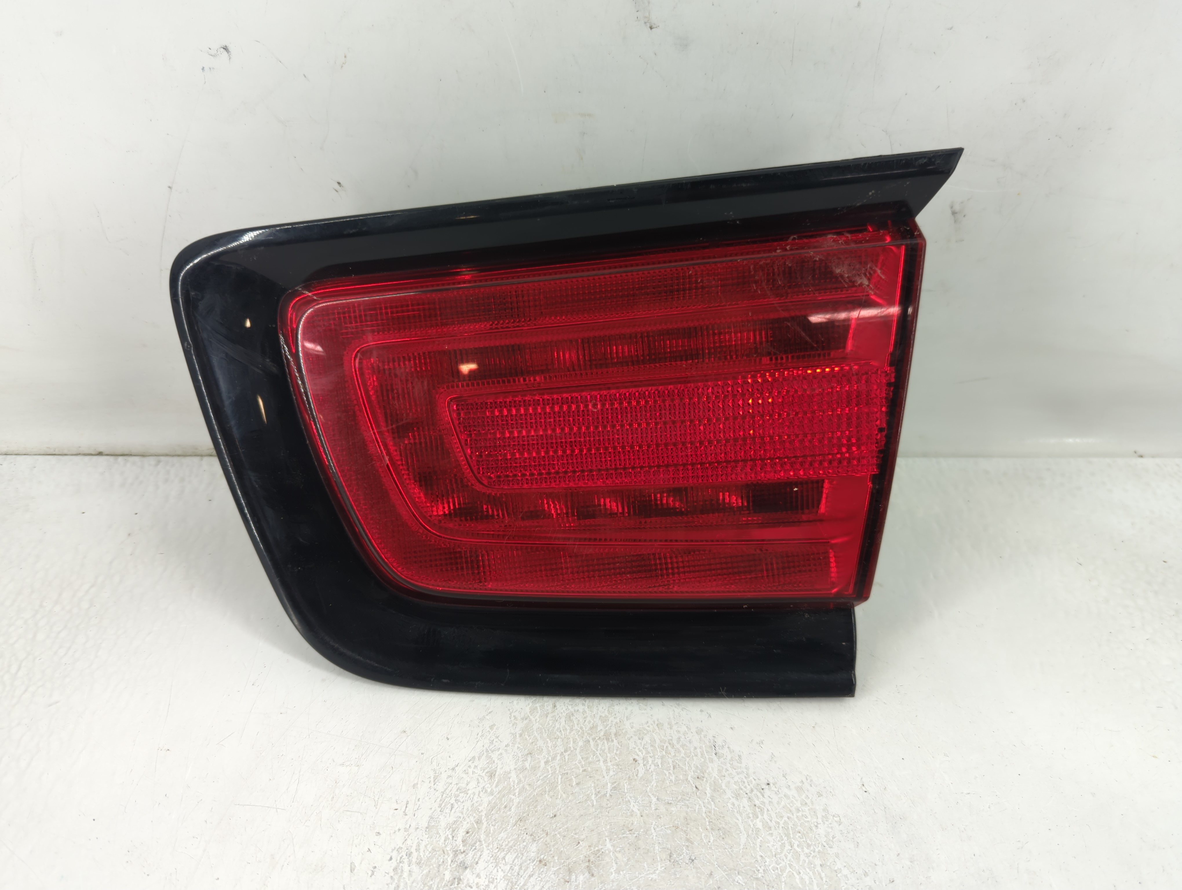 Picture of 2012 Dodge Charger Driver Left Side Tail Light Taillight Oem 805670