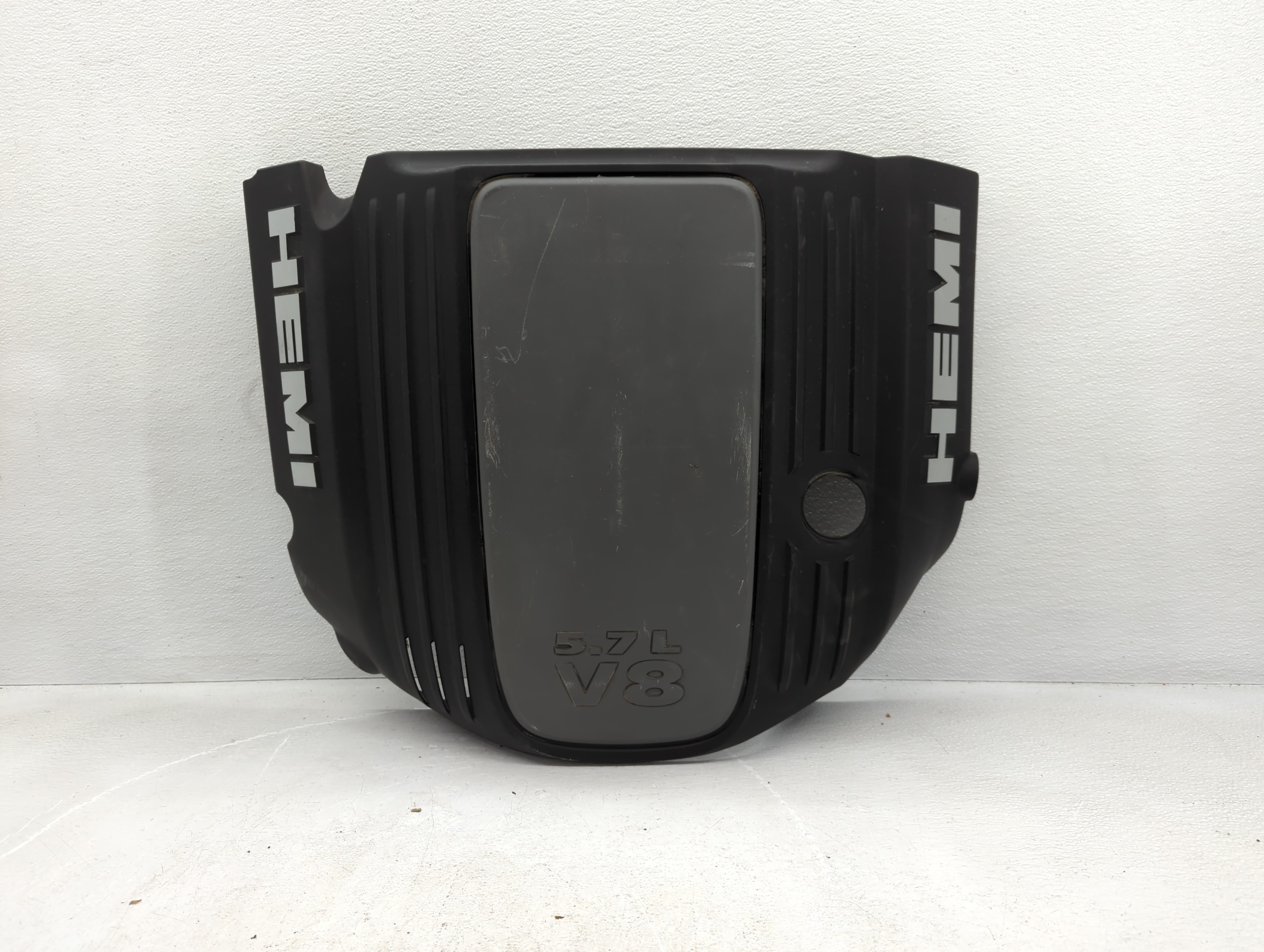 Picture of 2012 Dodge Charger Engine Cover 805712