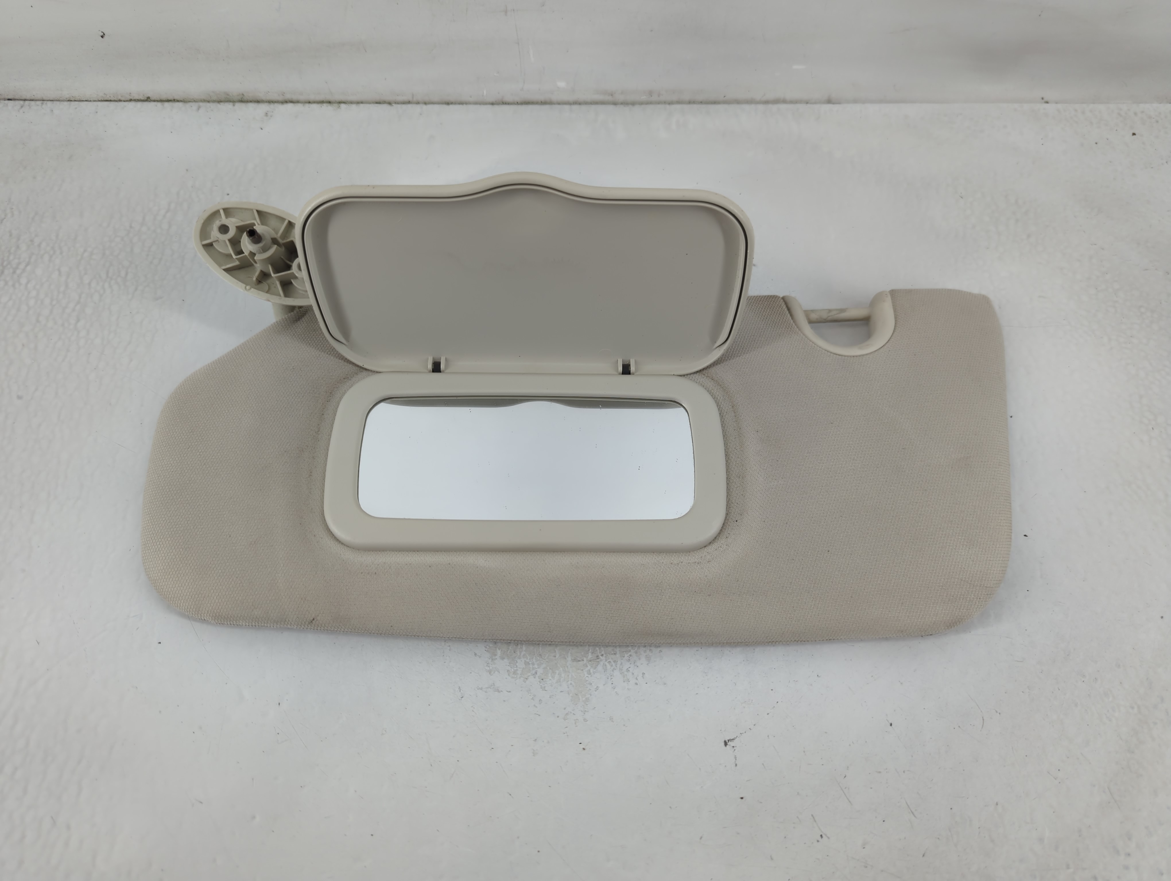 Picture of 2007-2009 Jeep Compass Driver Sun Visor Mirror Left Sunvisor 805788