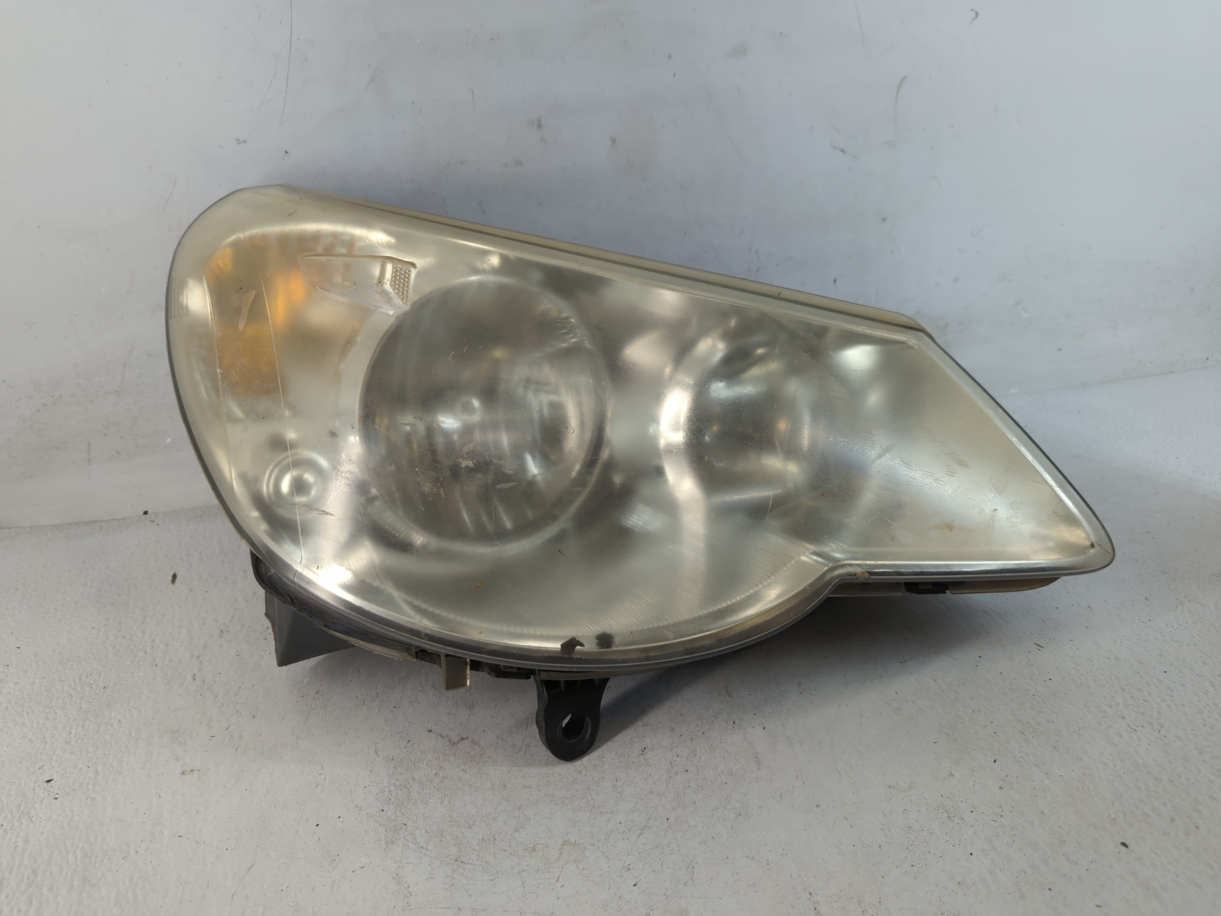 Picture of 2007-2010 Chrysler Sebring Passenger Right Oem Head Light Headlight Lamp 805855