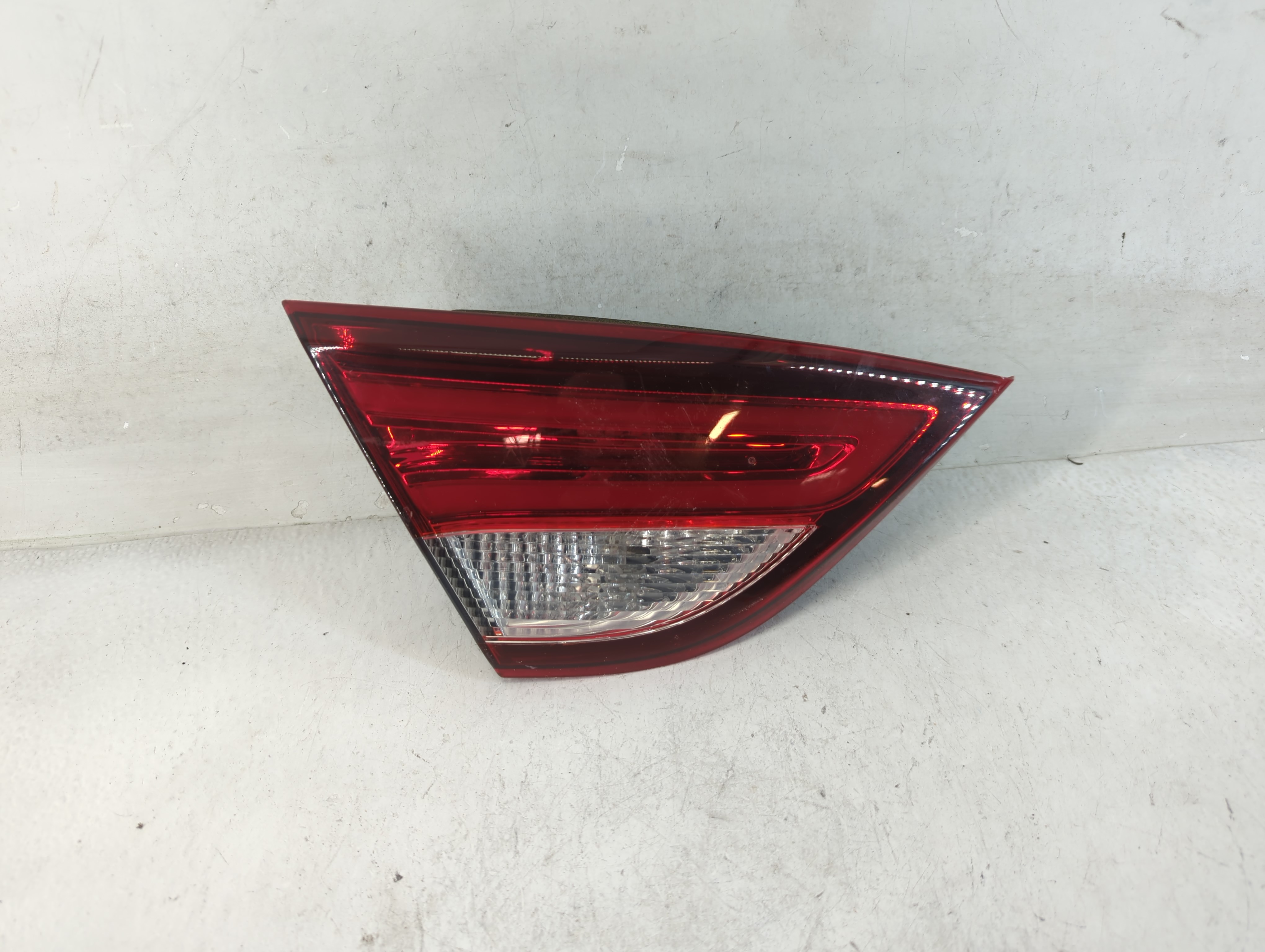 Picture of 2016 Chrysler 200 Driver Left Side Tail Light Taillight Oem 805921