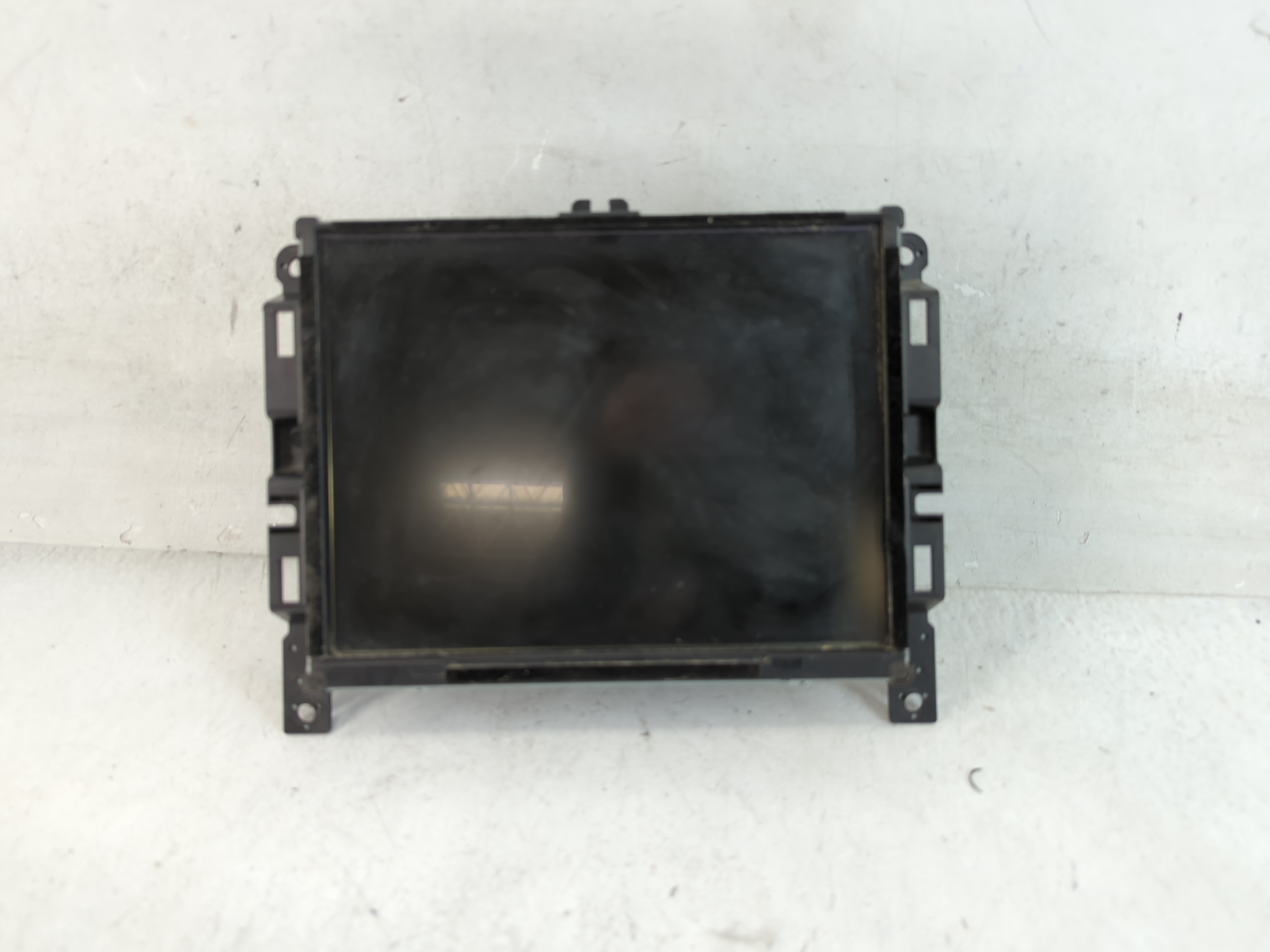 Picture of 2015-2016 Chrysler 200 Am Fm Cd Player Radio Receiver 805926