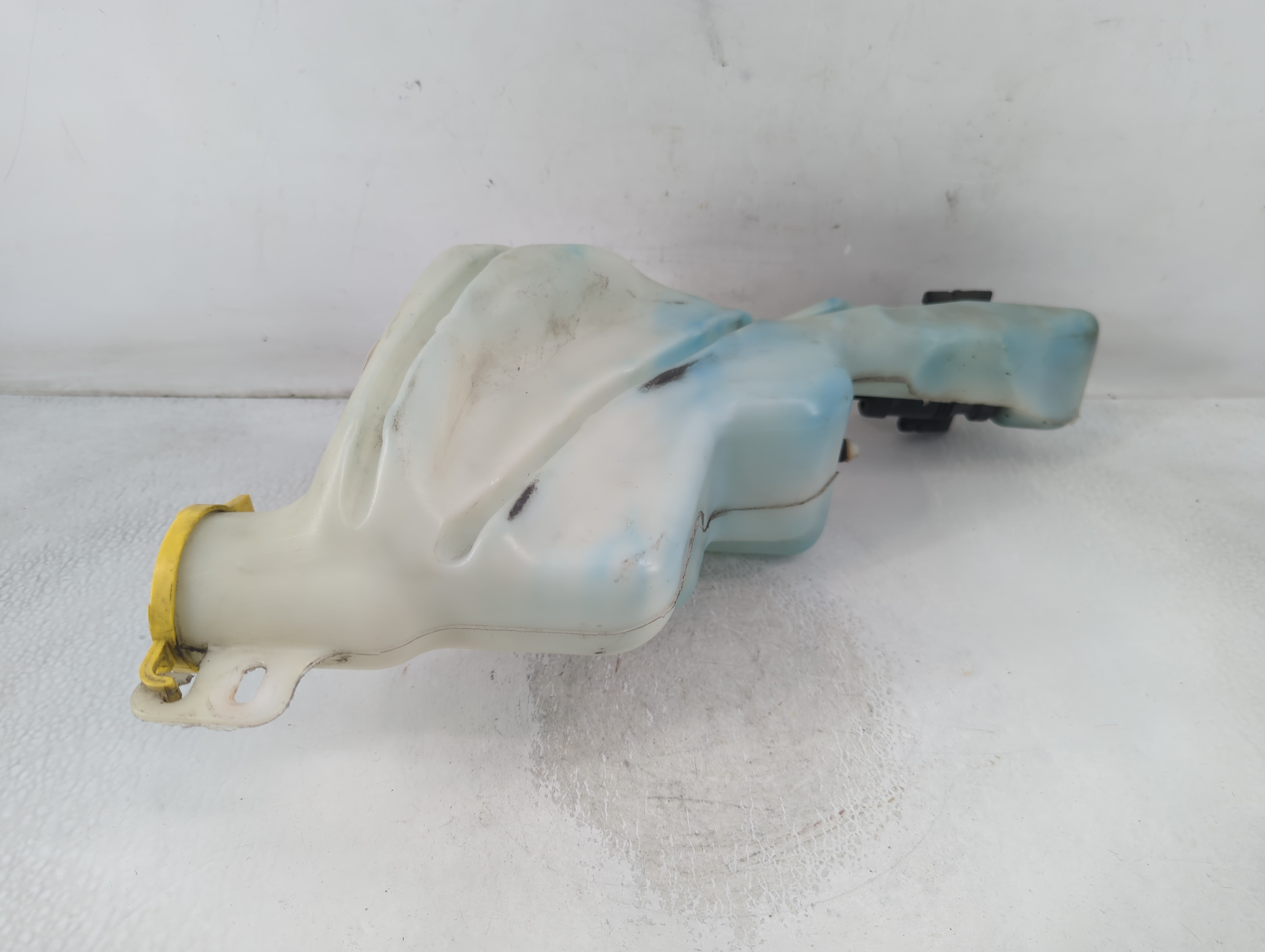 Picture of 2007-2017 Jeep Patriot Windshield Washer Fluid Reservoir Bottle Oem 806069
