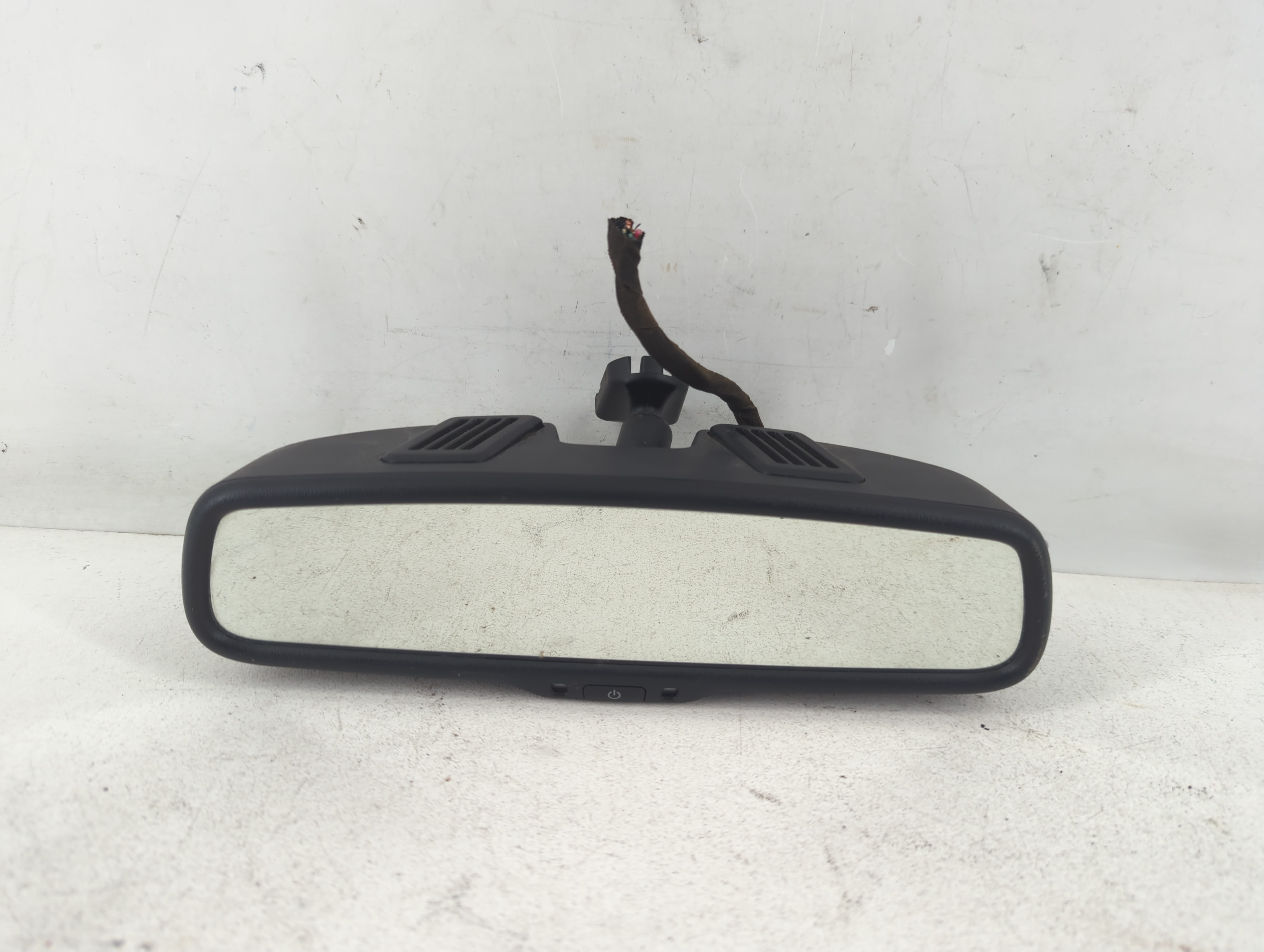 2011-2012 Jeep Liberty Interior Rear View Mirror Oem 806202 - Oemusedautoparts1.com
