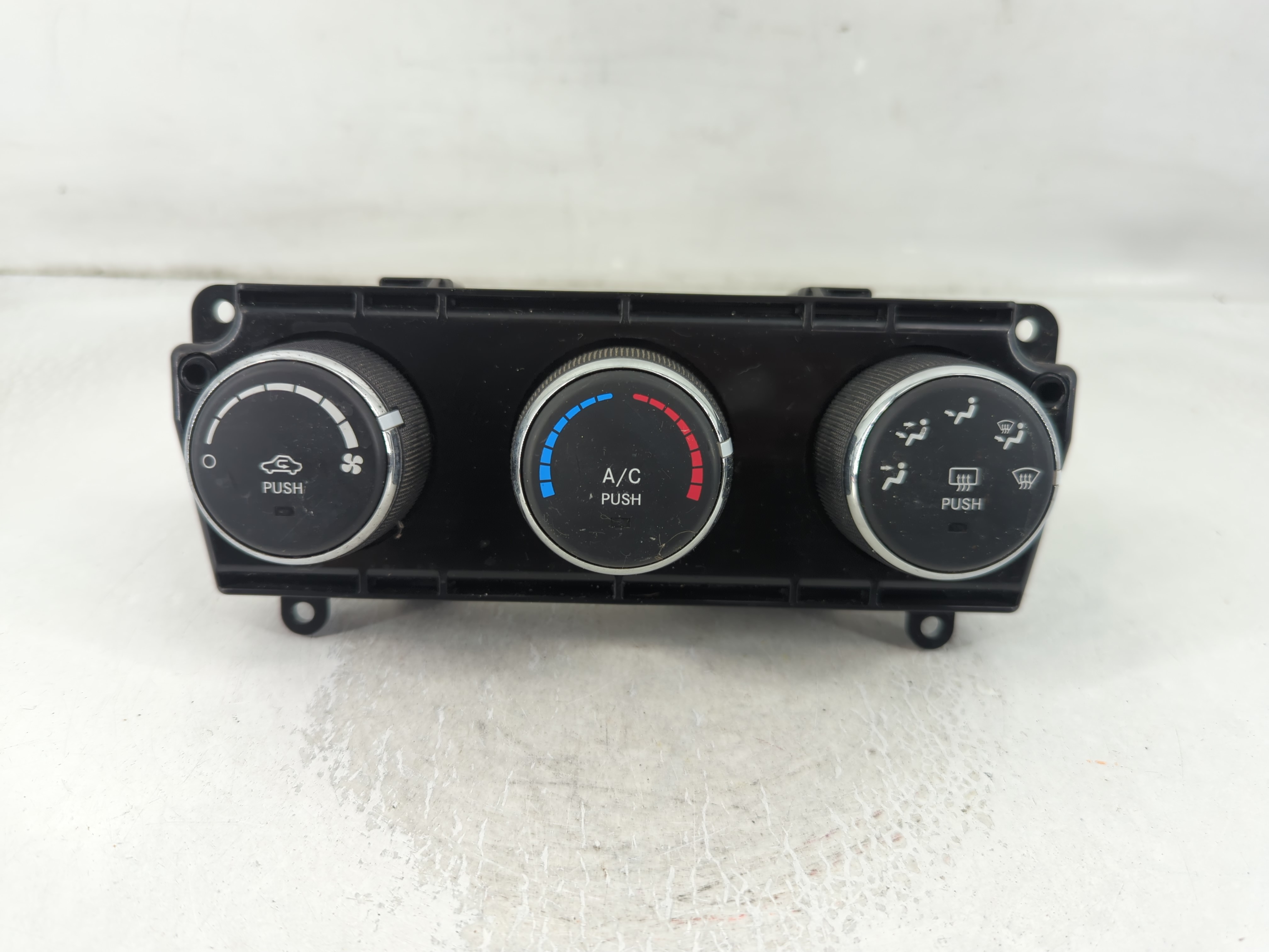 Picture of 2012 Jeep Liberty Ac Heater Climate Control P55111943ae 806211