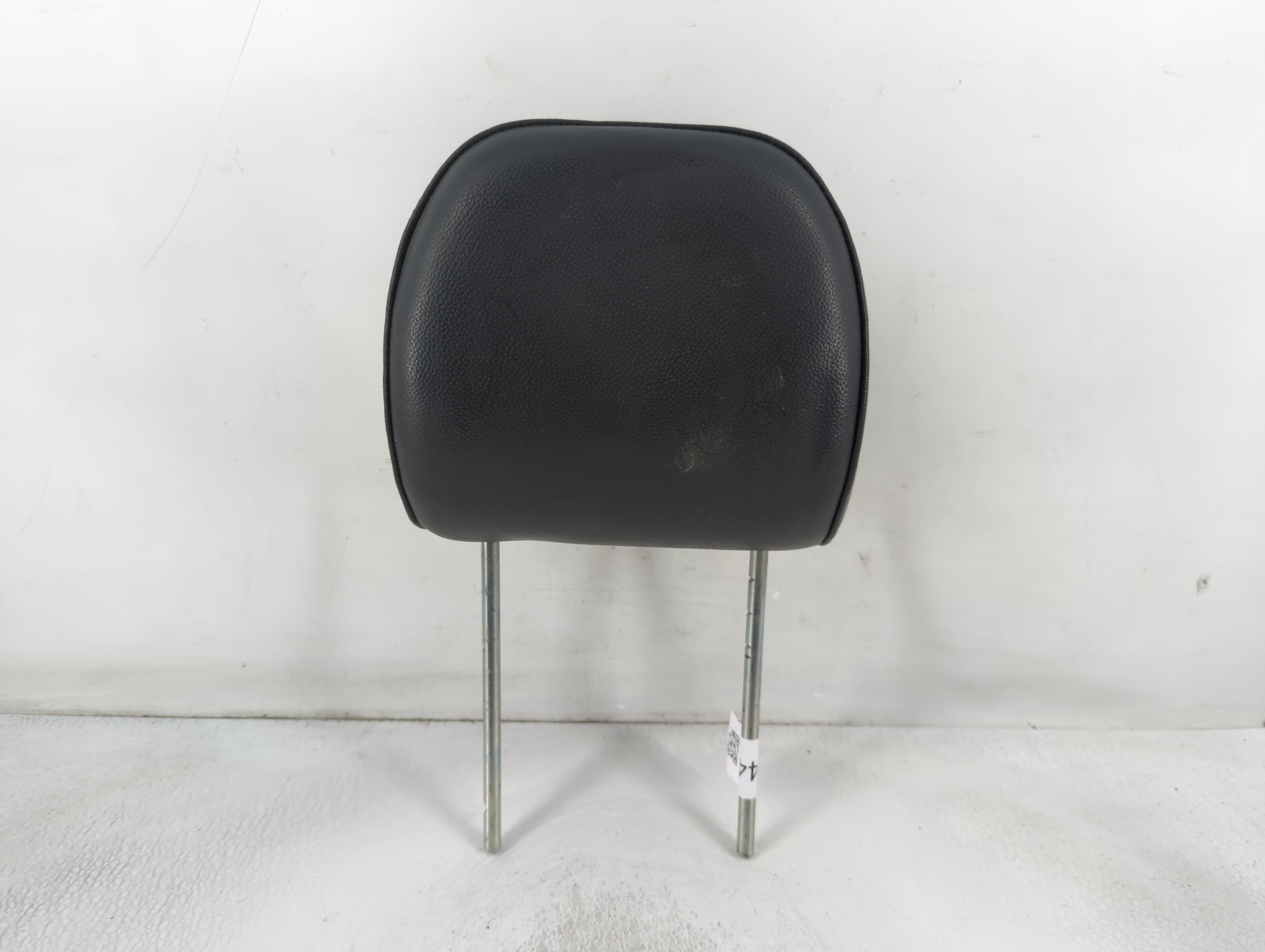 Picture of 2008-2010 Chrysler 300 Headrest Head Rest Front Driver Passenger Seat 806444