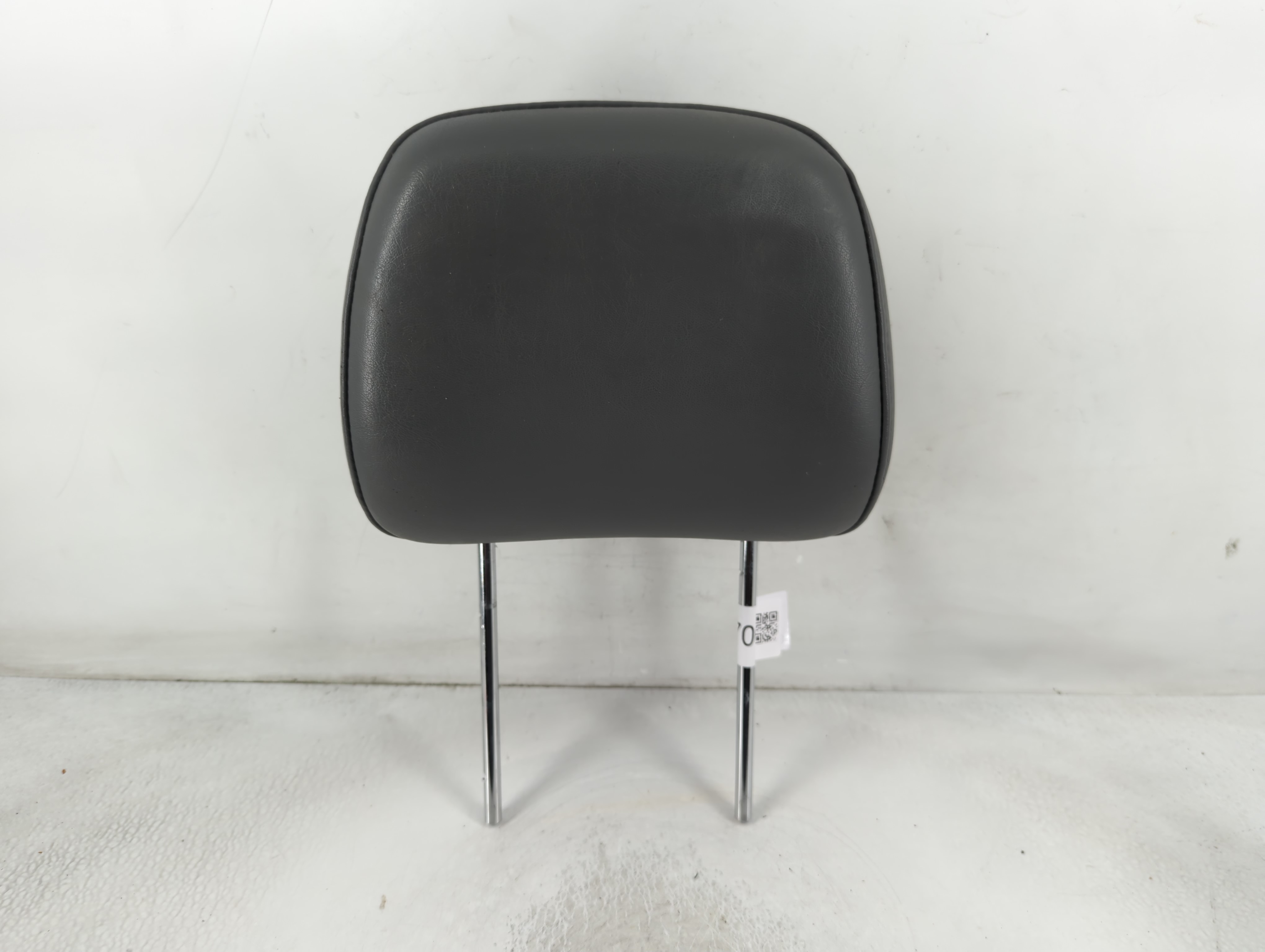 Picture of 2005 Jeep Grand Cherokee Headrest Head Rest Front Driver Passenger Seat 806700