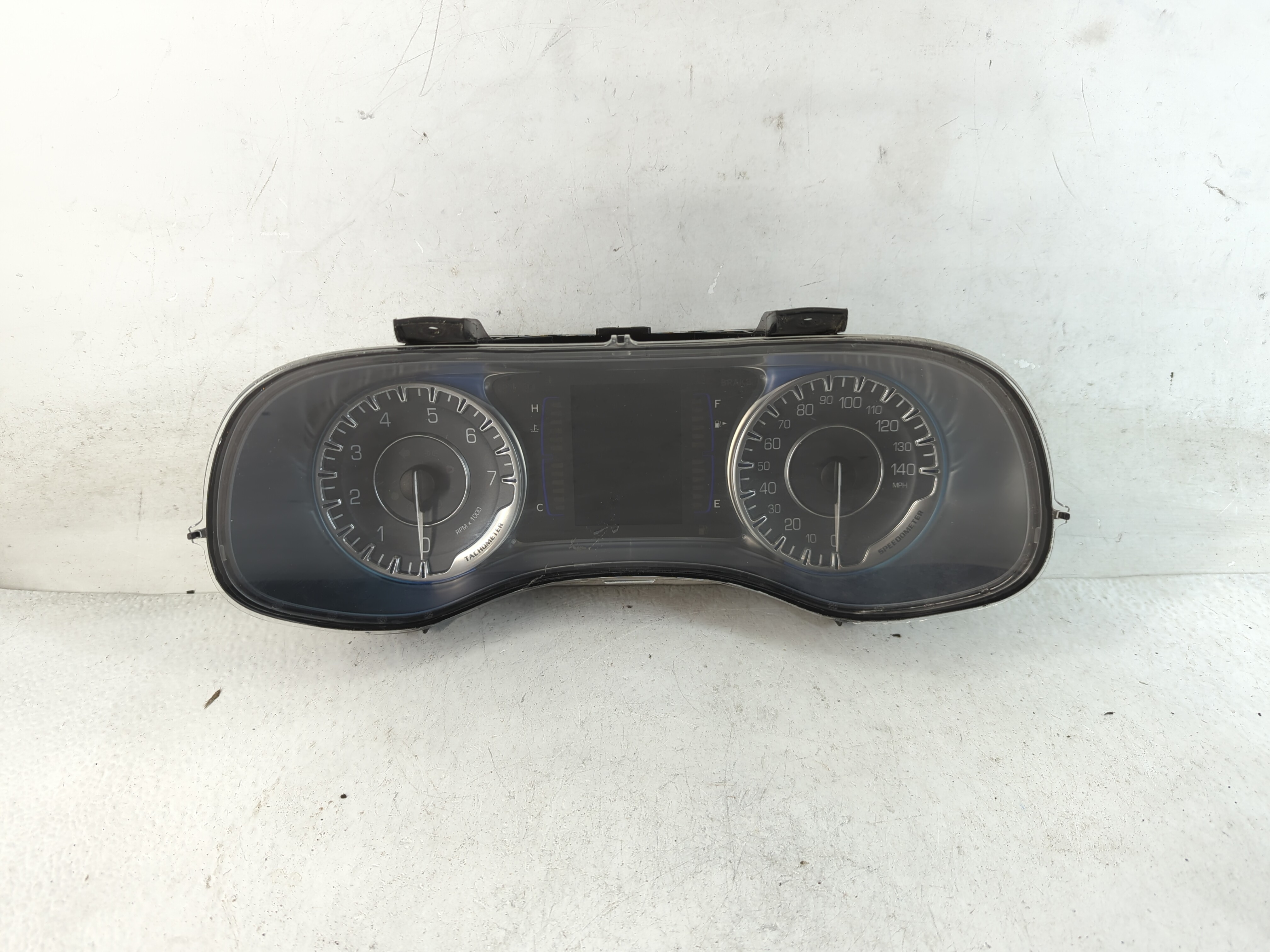 Picture of 2015-2015 Chrysler 200 Speedometer Instrument Cluster Gauges 806752