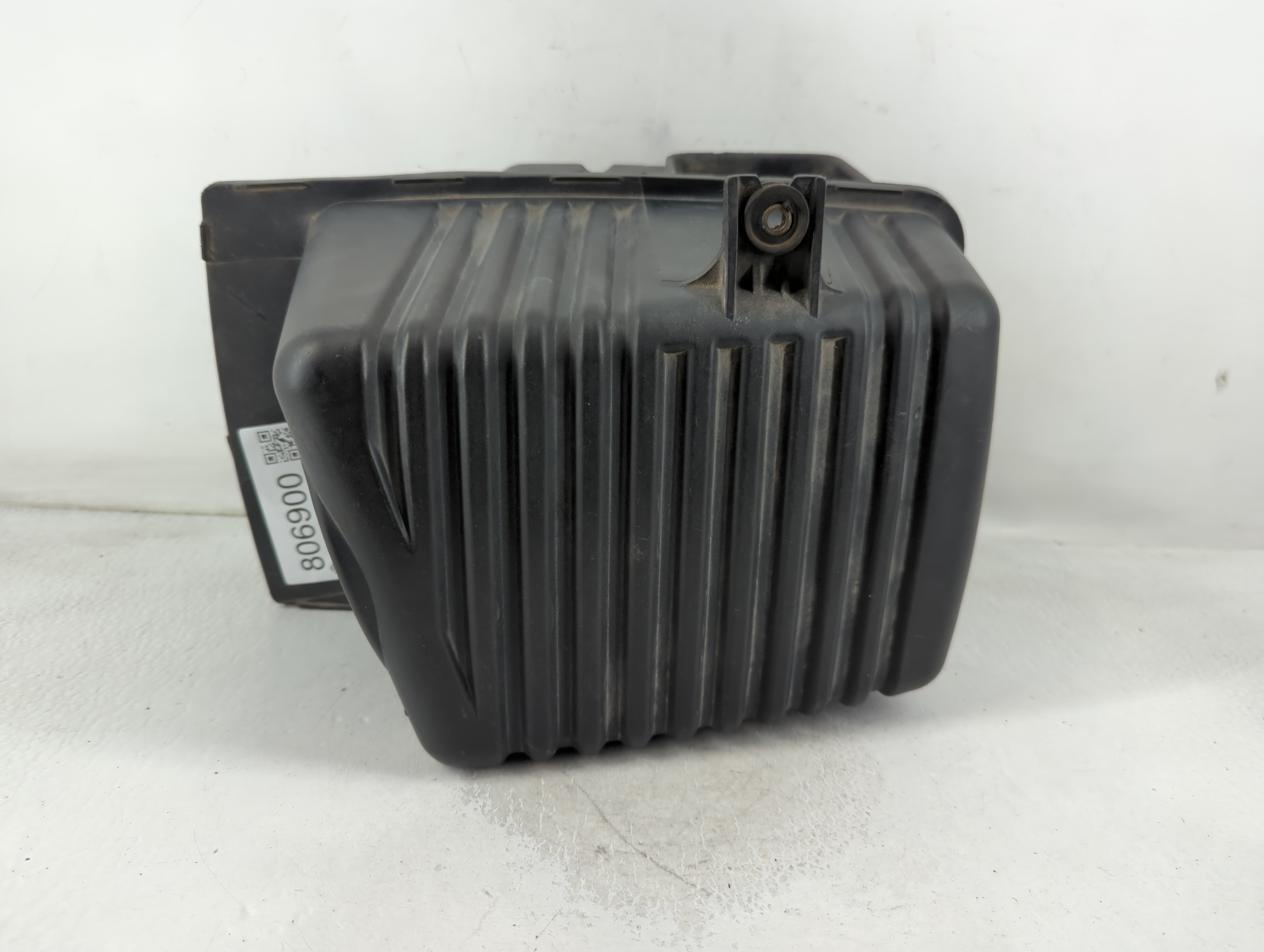 Picture of 2001-2006 Chrysler Sebring Air Cleaner Intake-duct Hose Tube 806900