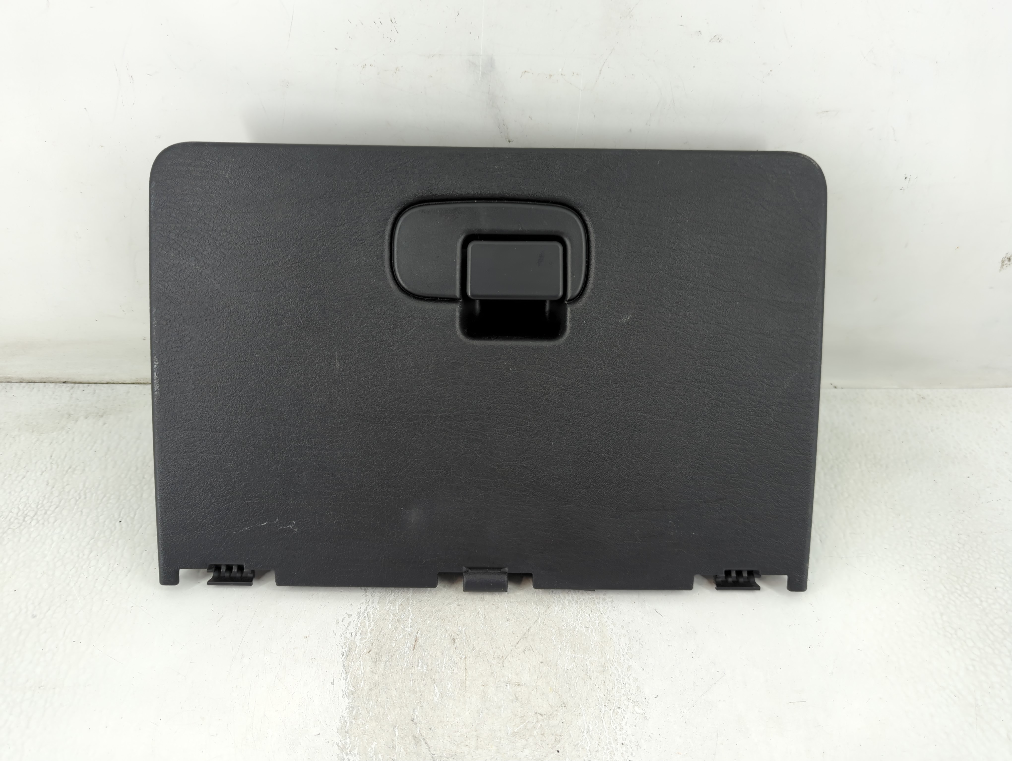 Picture of 2002 Chrysler Sebring Passenger Glove Box Door Storage Compartment 806922