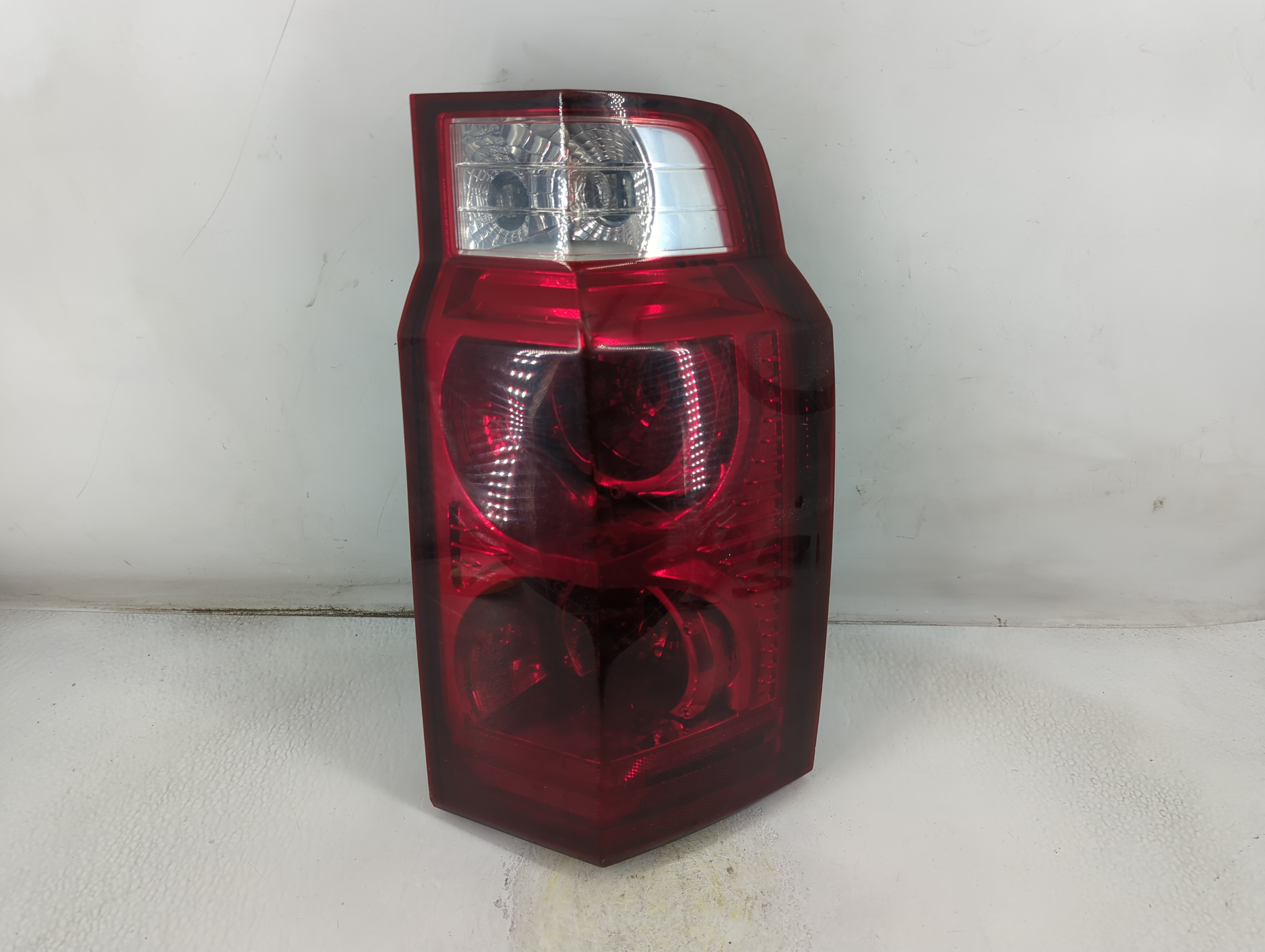 2006-2010 Jeep Commander Passenger Right Side Tail Light Taillight Oem 807003 - Oemusedautoparts1.com