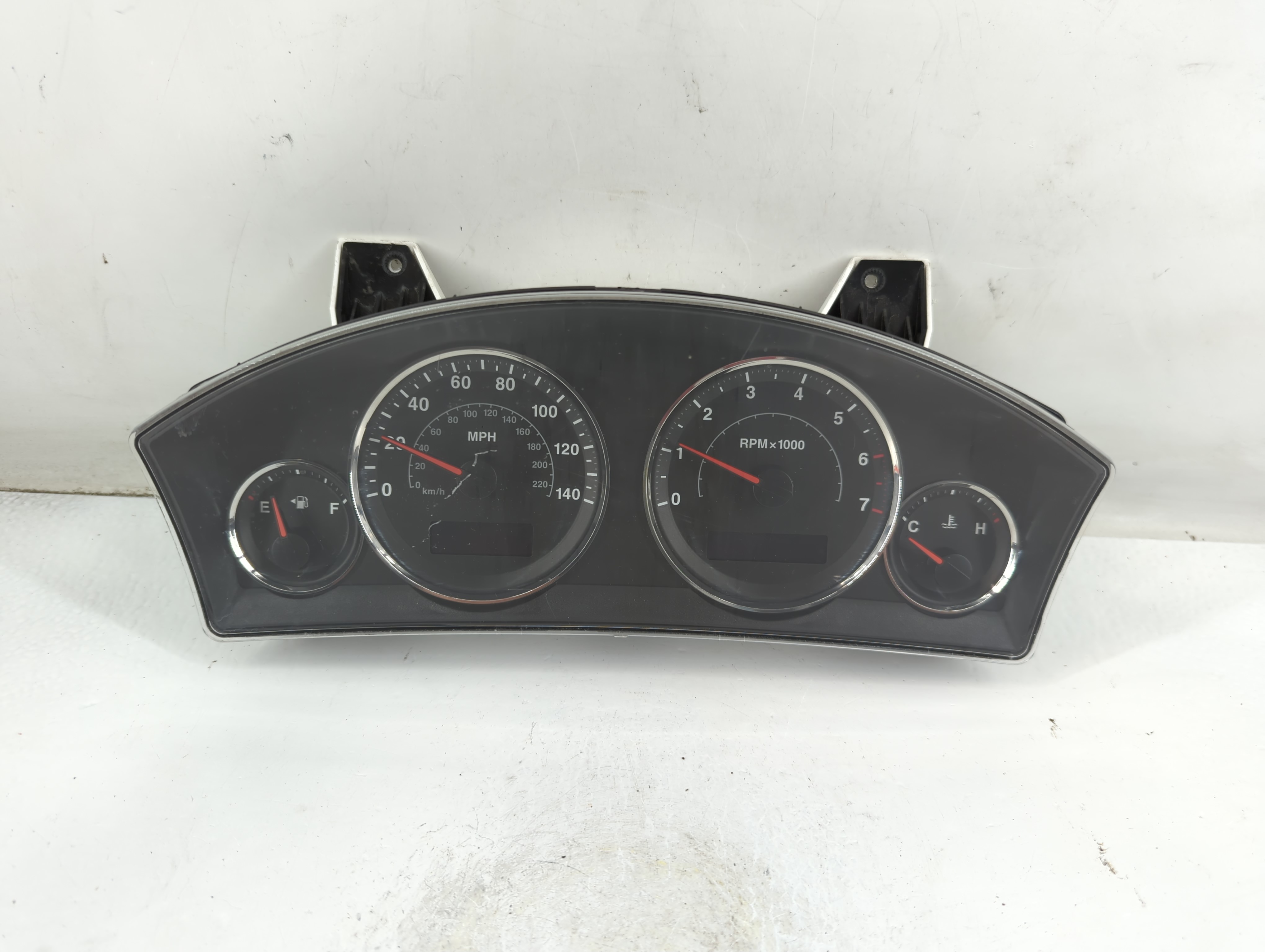 Picture of 2006-2006 Jeep Commander Speedometer Instrument Cluster Gauges 807008