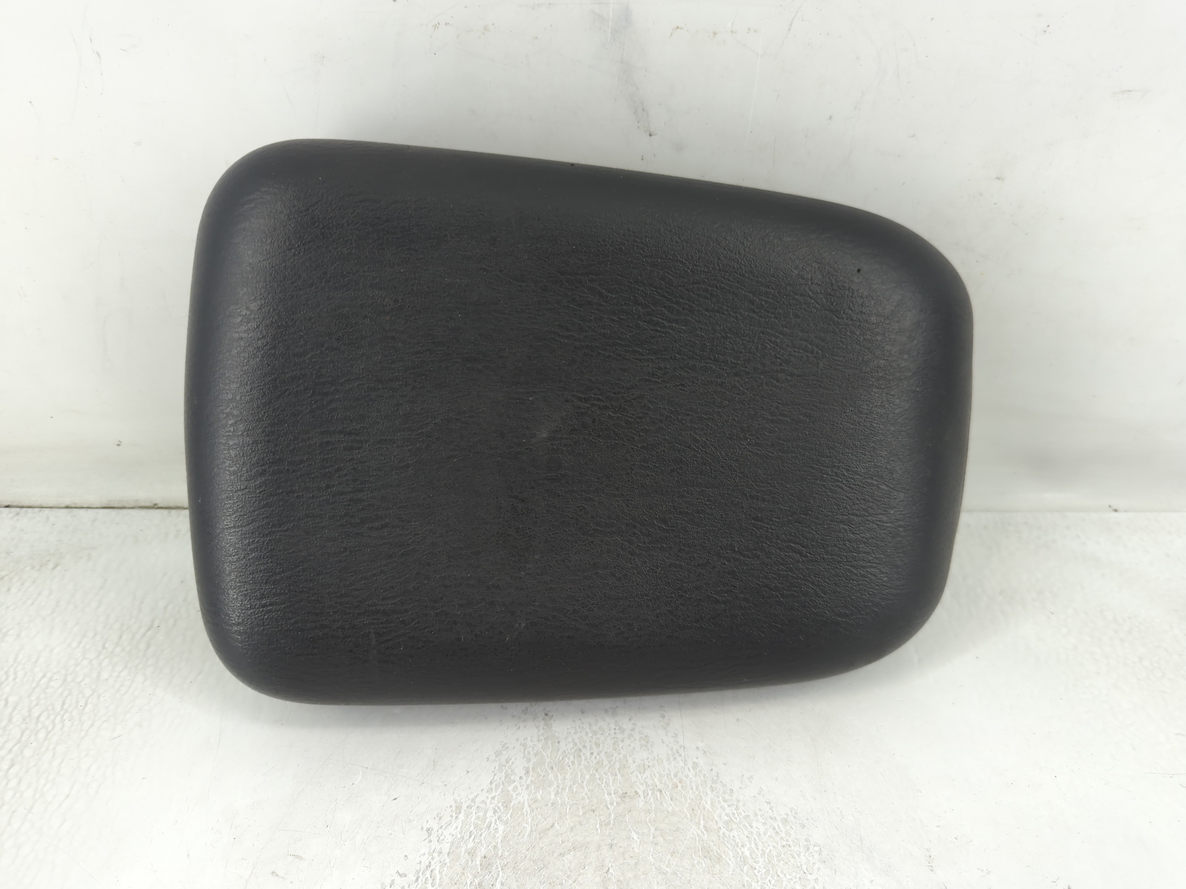 Picture of 2000-2004 Jeep Grand Cherokee Center Console Armrest Cover Lid 807435