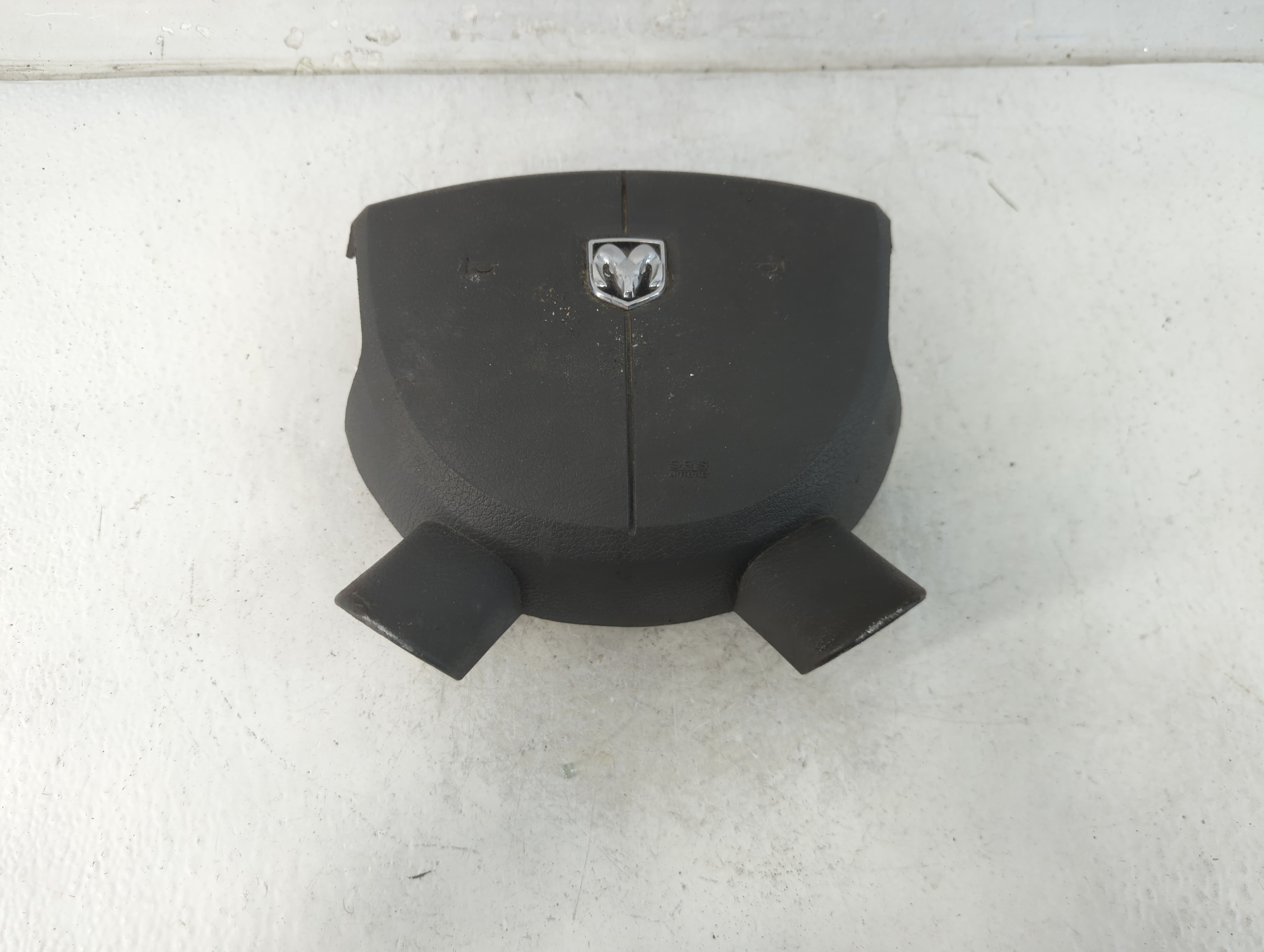 Picture of 2006-2008 Dodge Ram 1500 Air Bag Driver Left Steering Wheel Mounted 807490