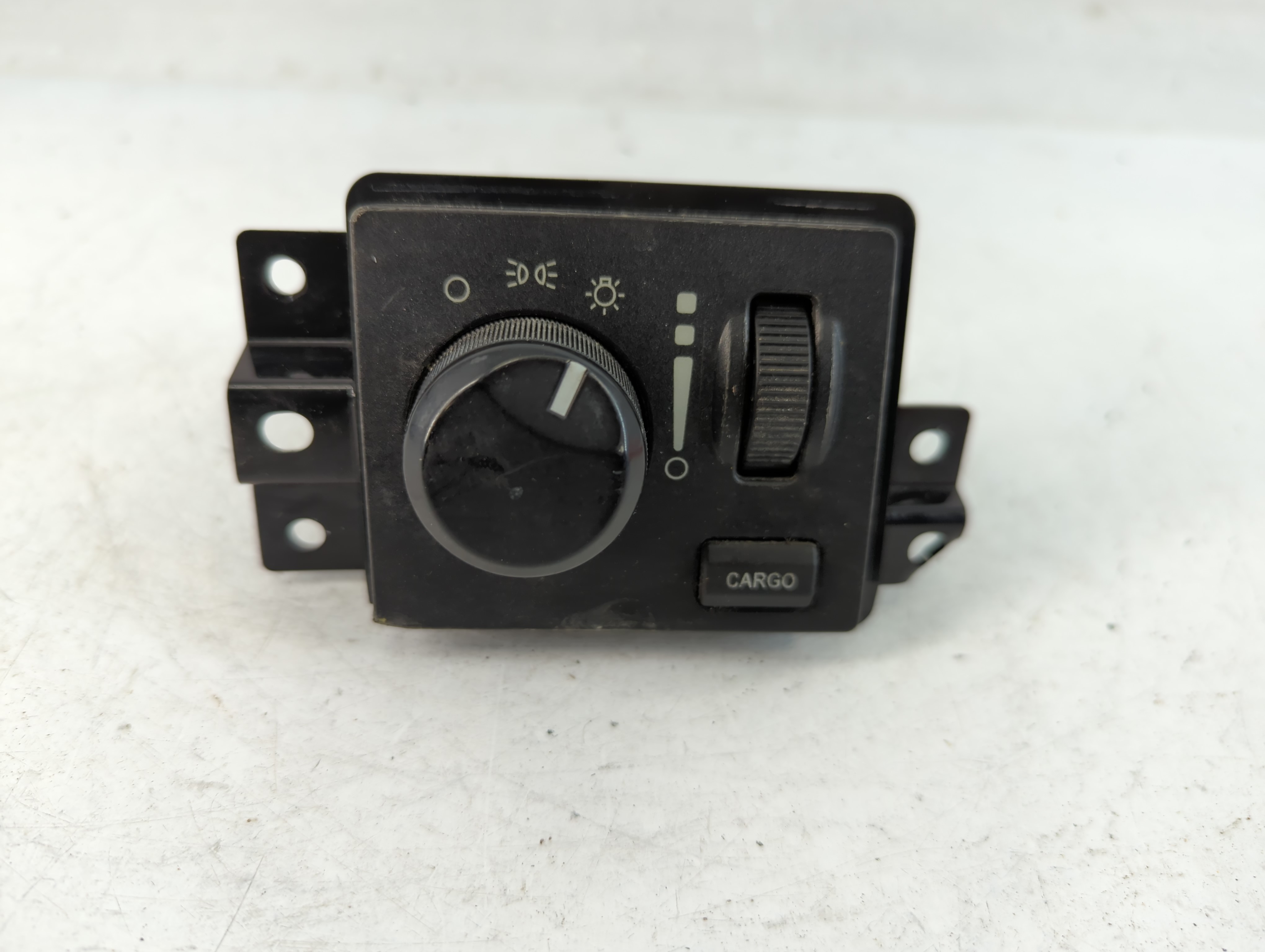 2008 Dodge Ram 1500 Headlight Head Light Switch Lamp Control P56049636ad 807532 - Oemusedautoparts1.com