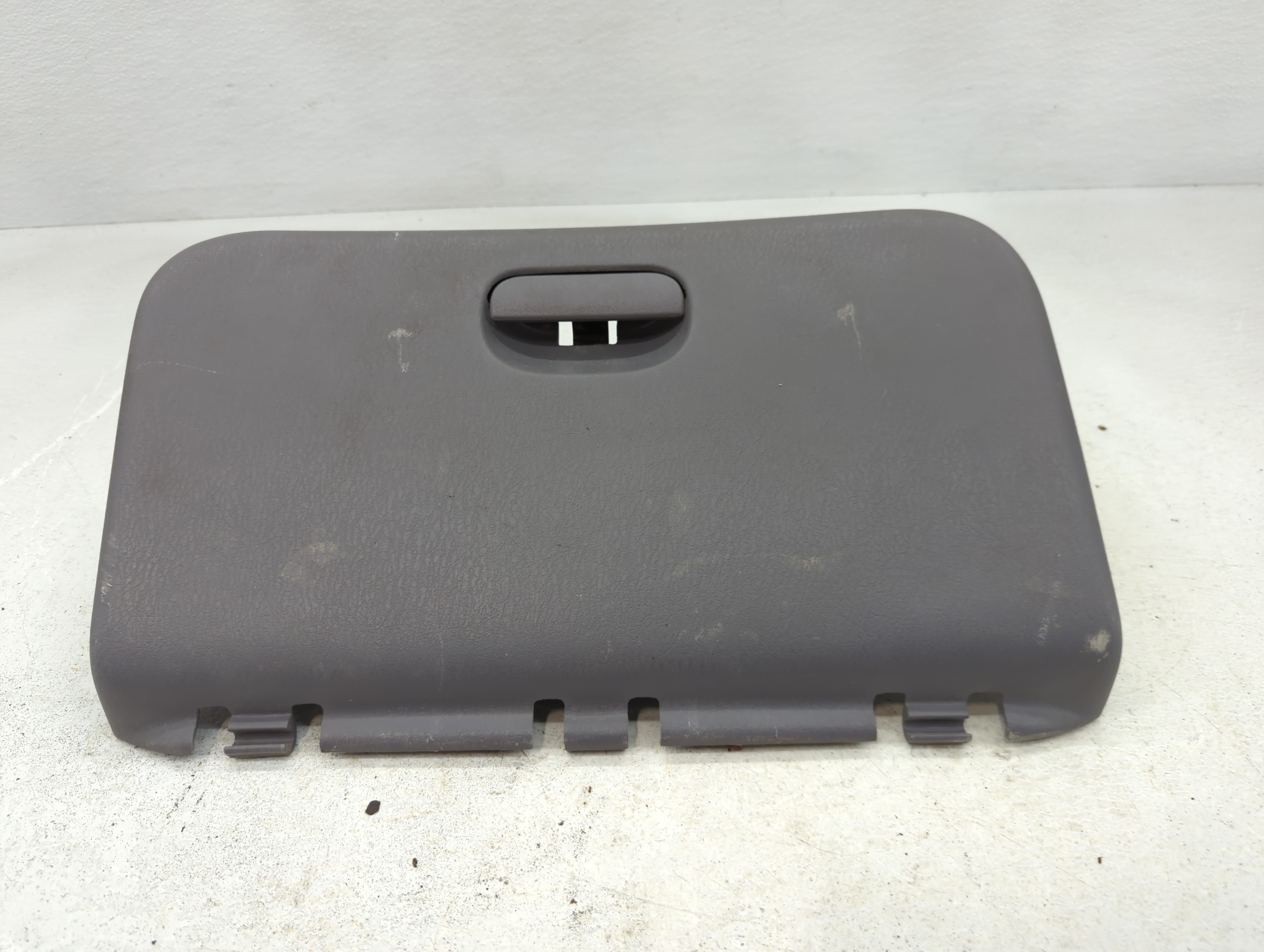 Picture of 1999 Chrysler Voyager Passenger Glove Box Door Storage Compartment 807857