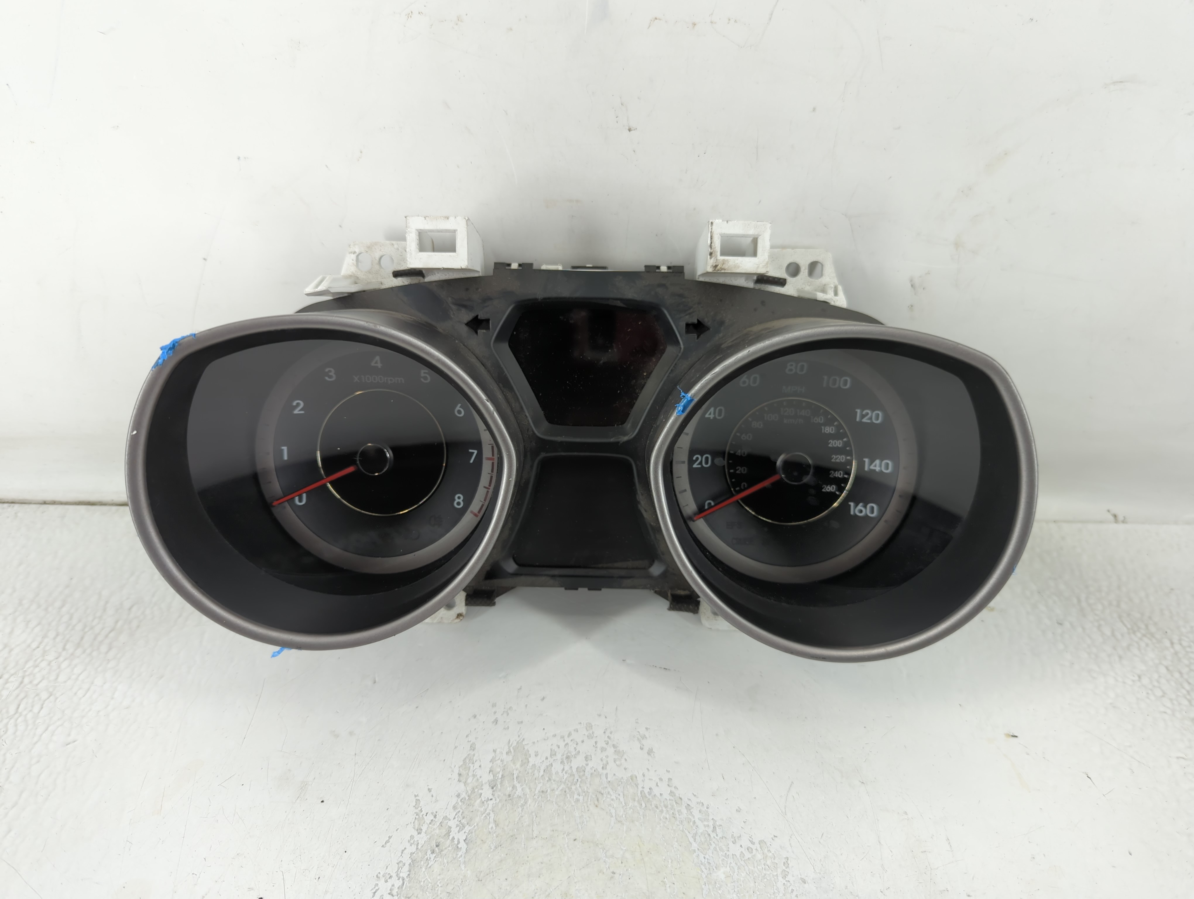 2013-2013 Hyundai Elantra Speedometer Instrument Cluster Gauges 808031 - Oemusedautoparts1.com