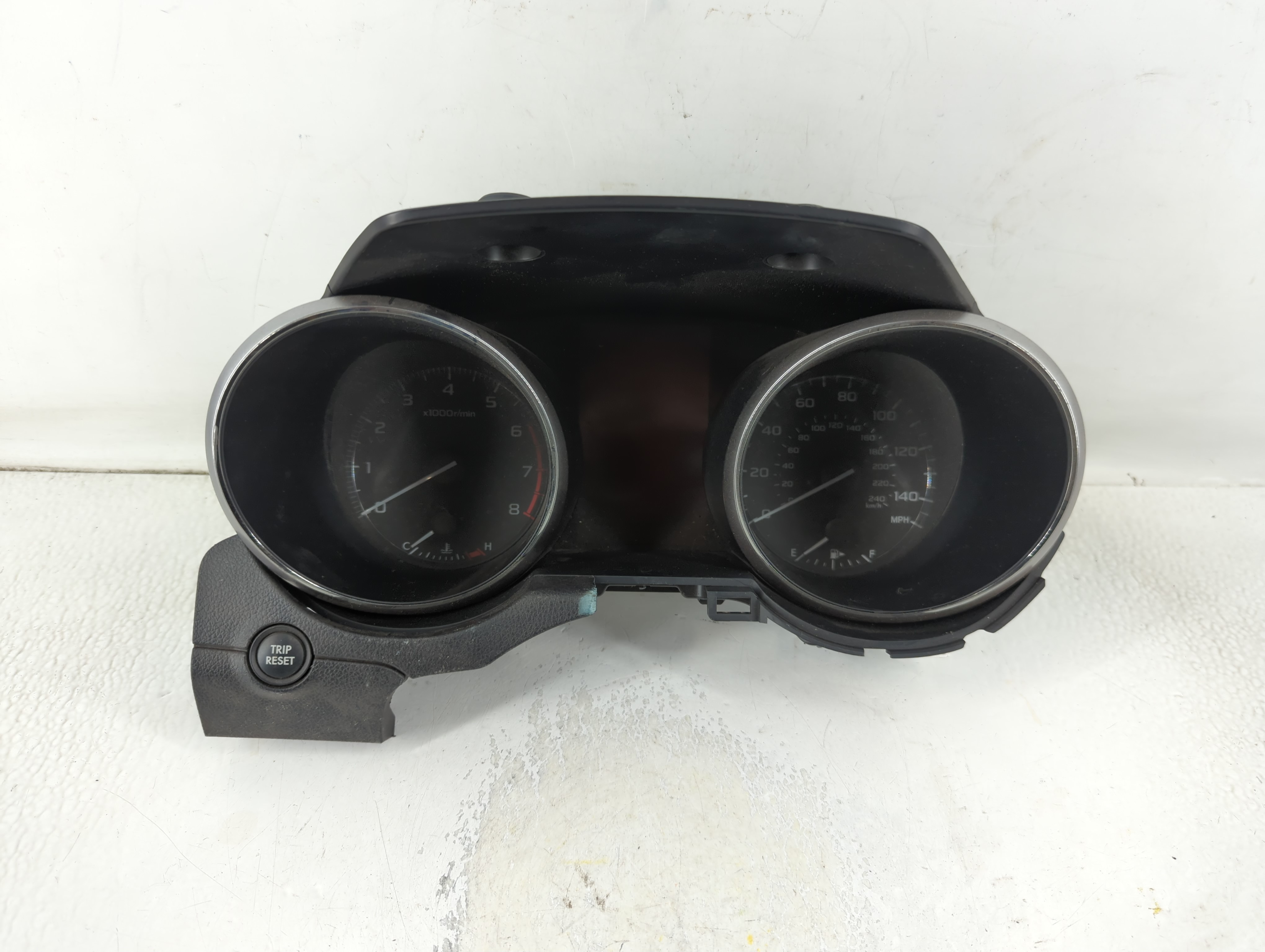 Picture of 2016-2016 Subaru Legacy Speedometer Instrument Cluster Gauges 808048