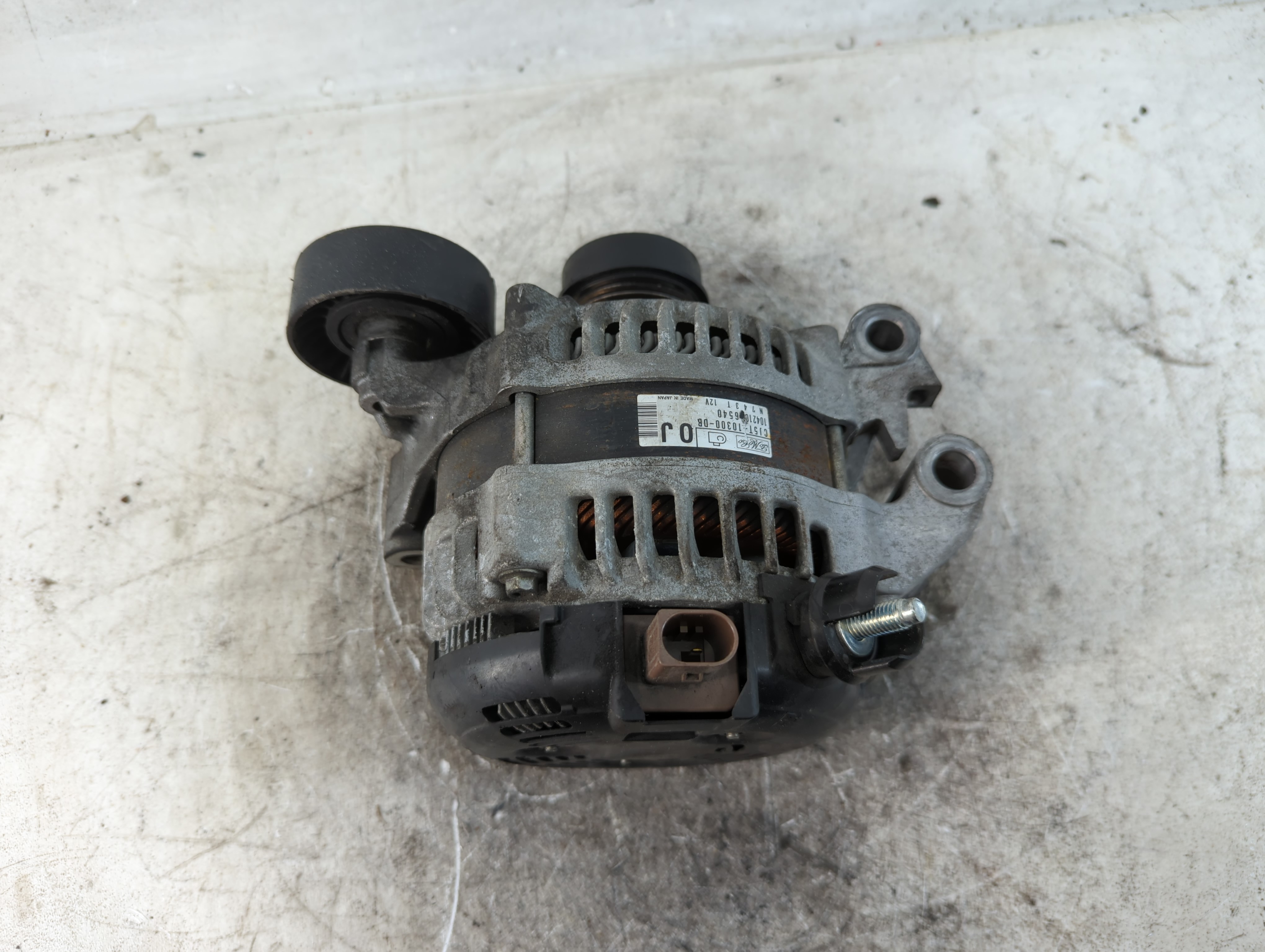 Picture of 2013-2019 Ford Escape Alternator Generator Charging Assembly Engine Oem 808107