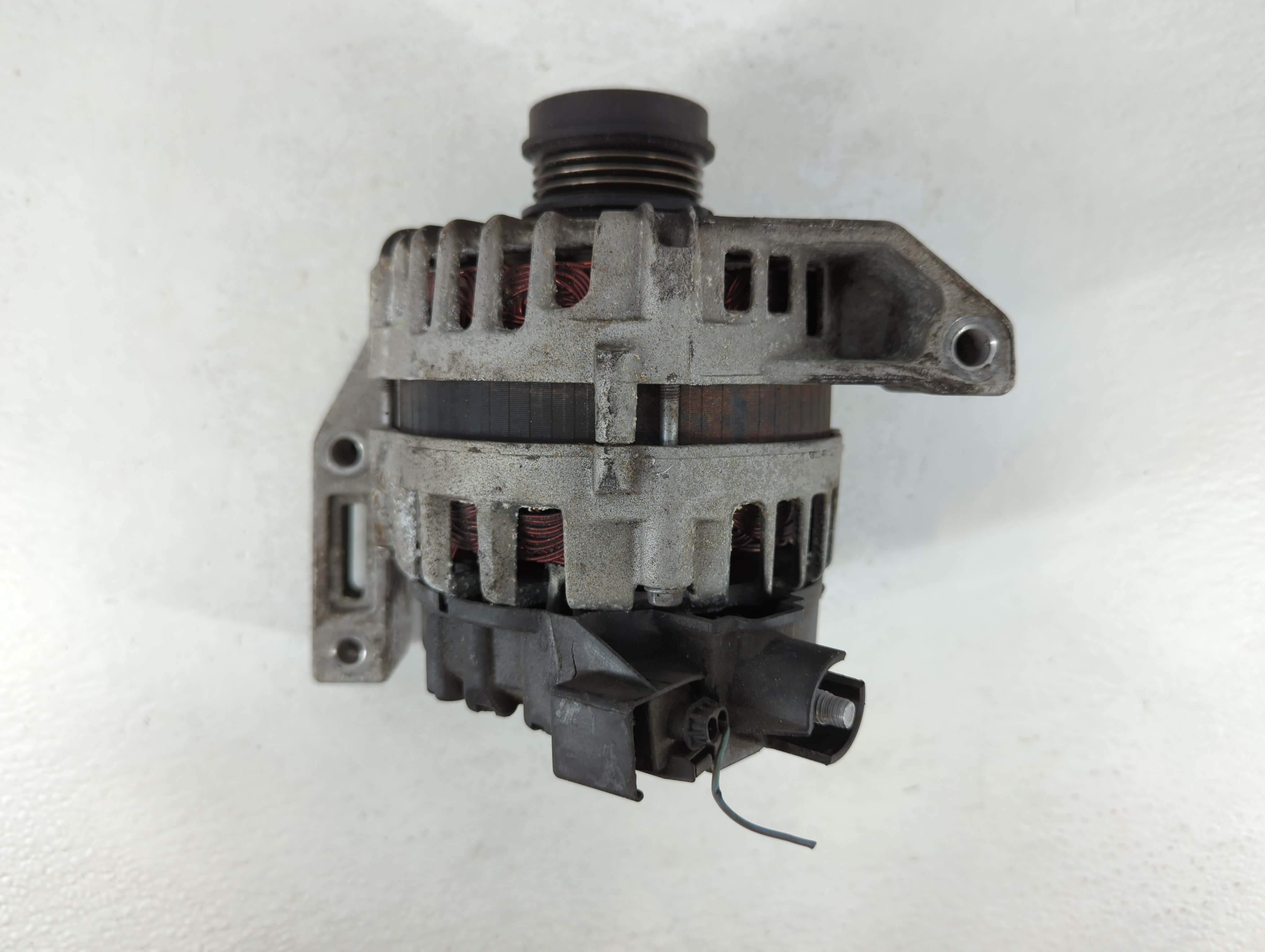 2012-2018 Ford Focus Alternator Generator Charging Assembly Engine Oem 808220 - Oemusedautoparts1.com