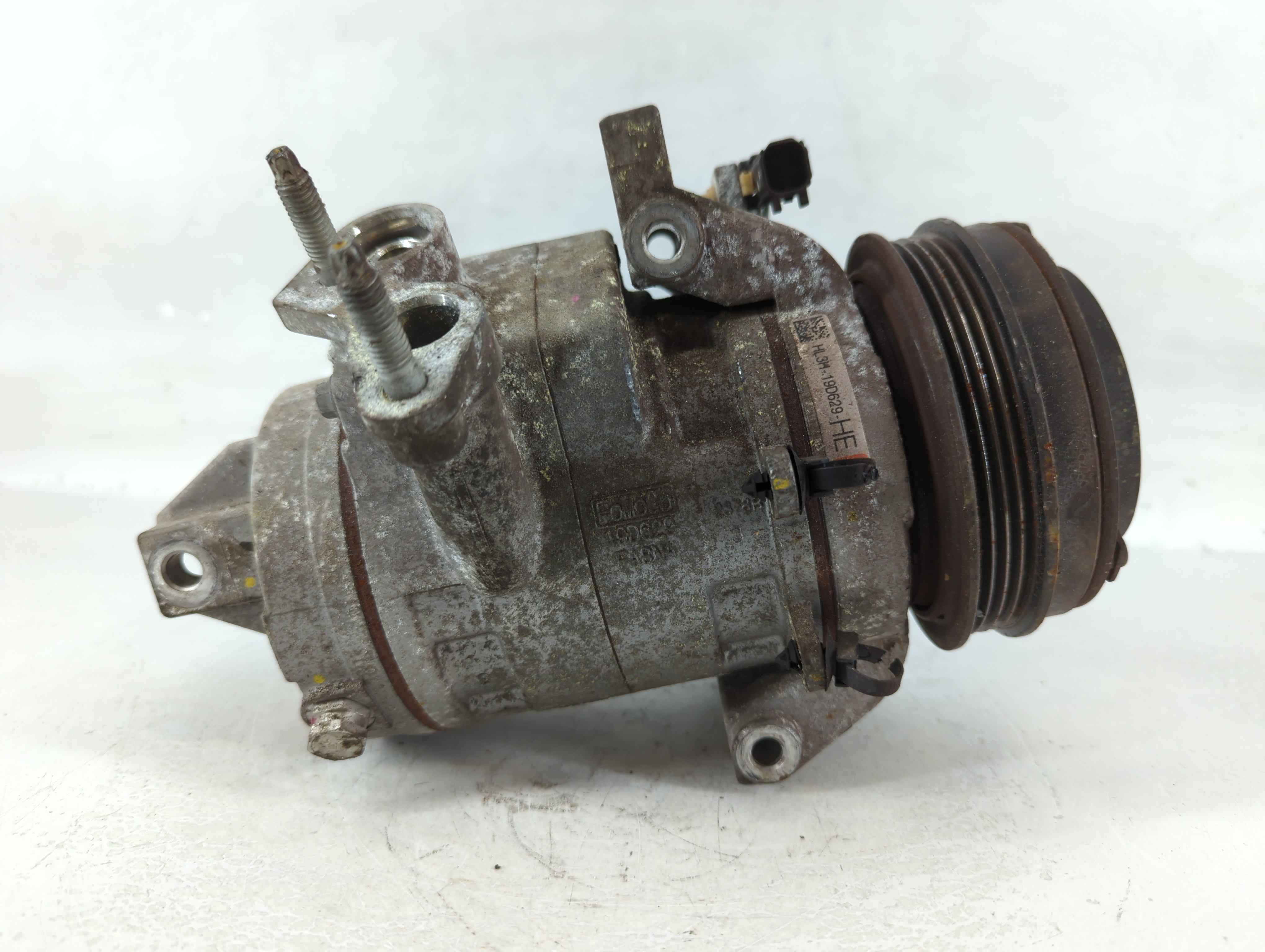 Ford F-150 Alternator Generator Charging Assembly Engine Oem 808223 - Oemusedautoparts1.com