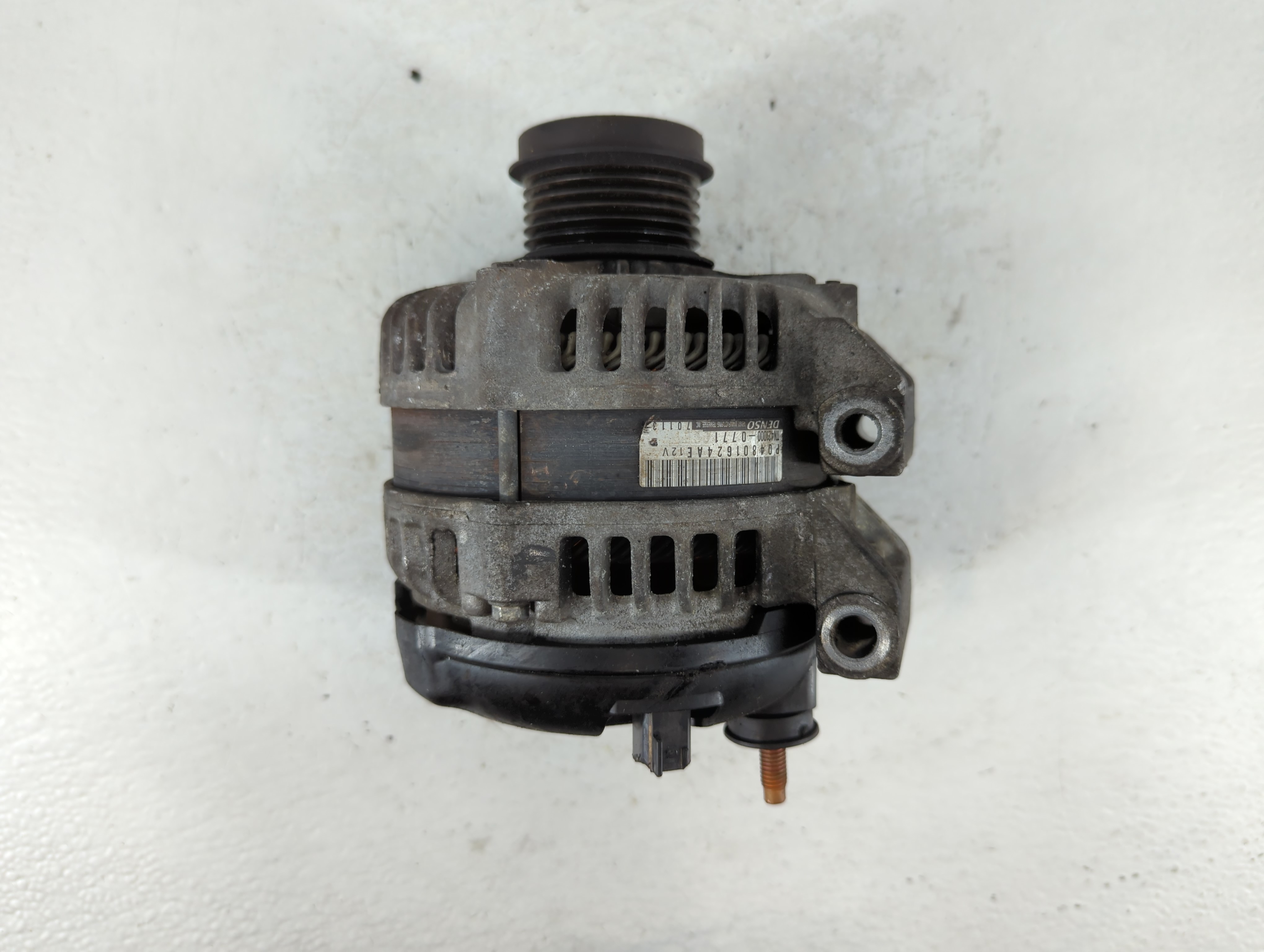2011 Chrysler Town & Country Alternator Generator Charging Assembly Engine Oem 808312 - Oemusedautoparts1.com