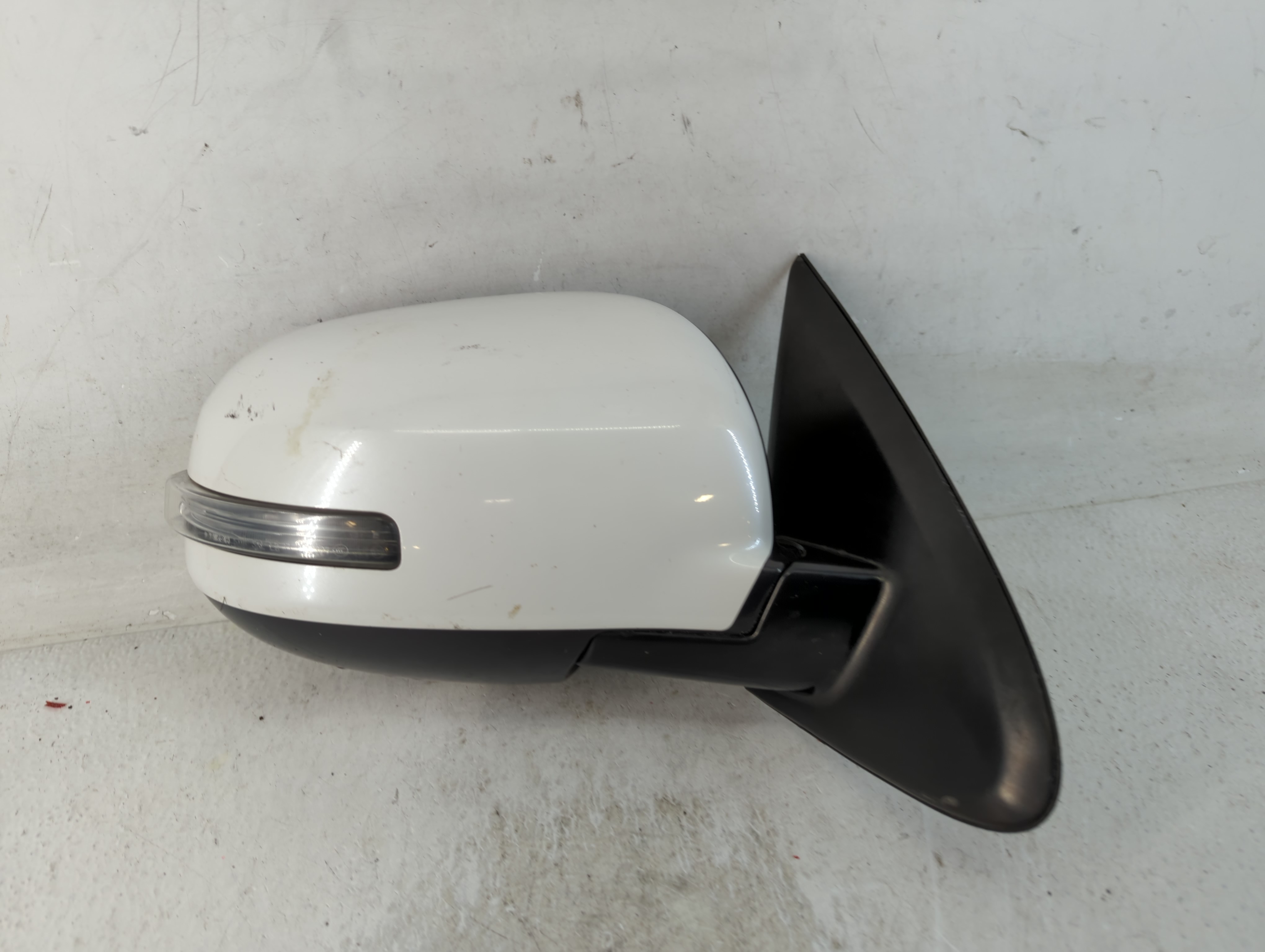 2014 Mitsubishi Outlander Passenger Right Side View Power Door Mirror 808479 - Oemusedautoparts1.com