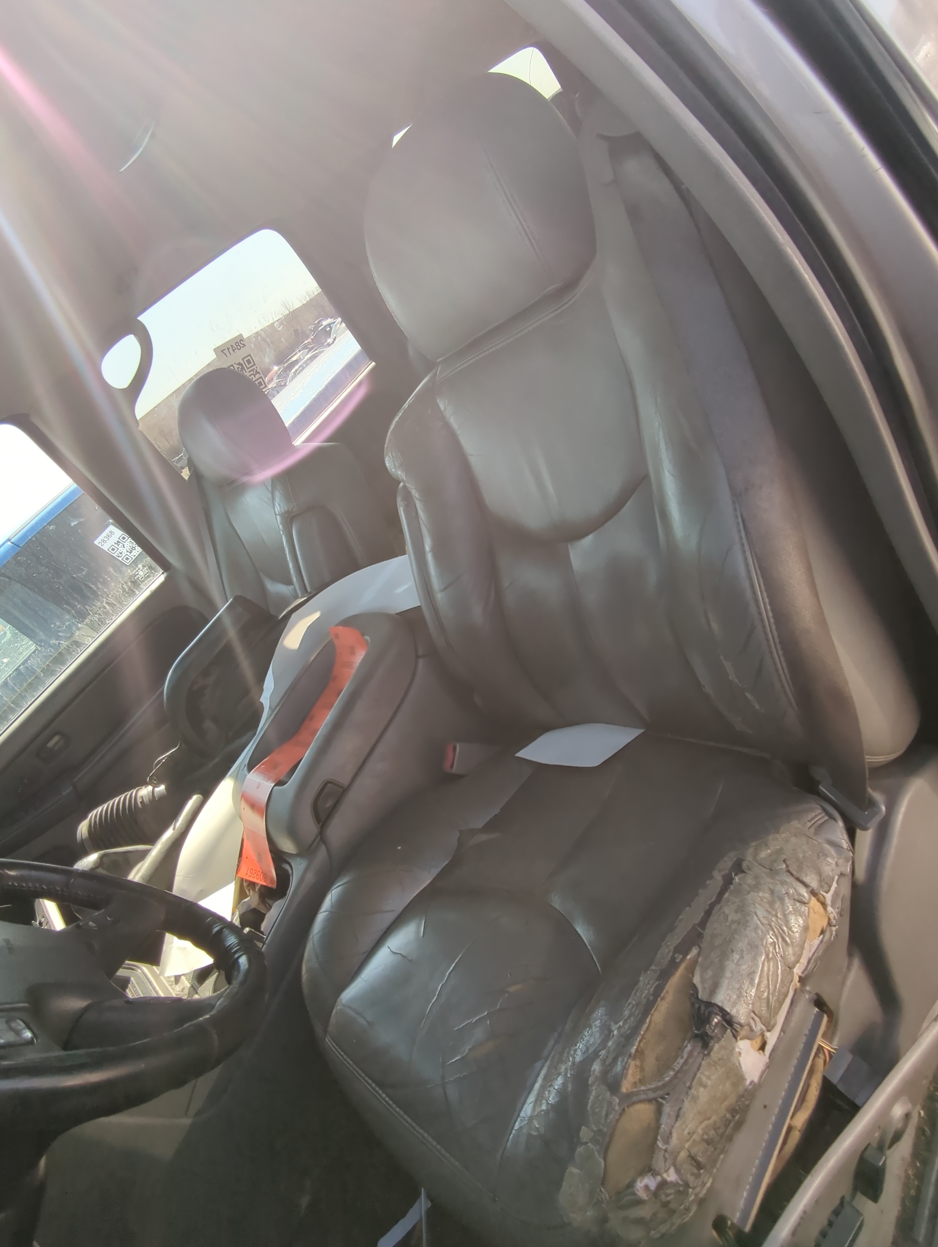 Picture of 2003-2006 Chevrolet Suburban 1500 Driver Front Seat Oem 809630