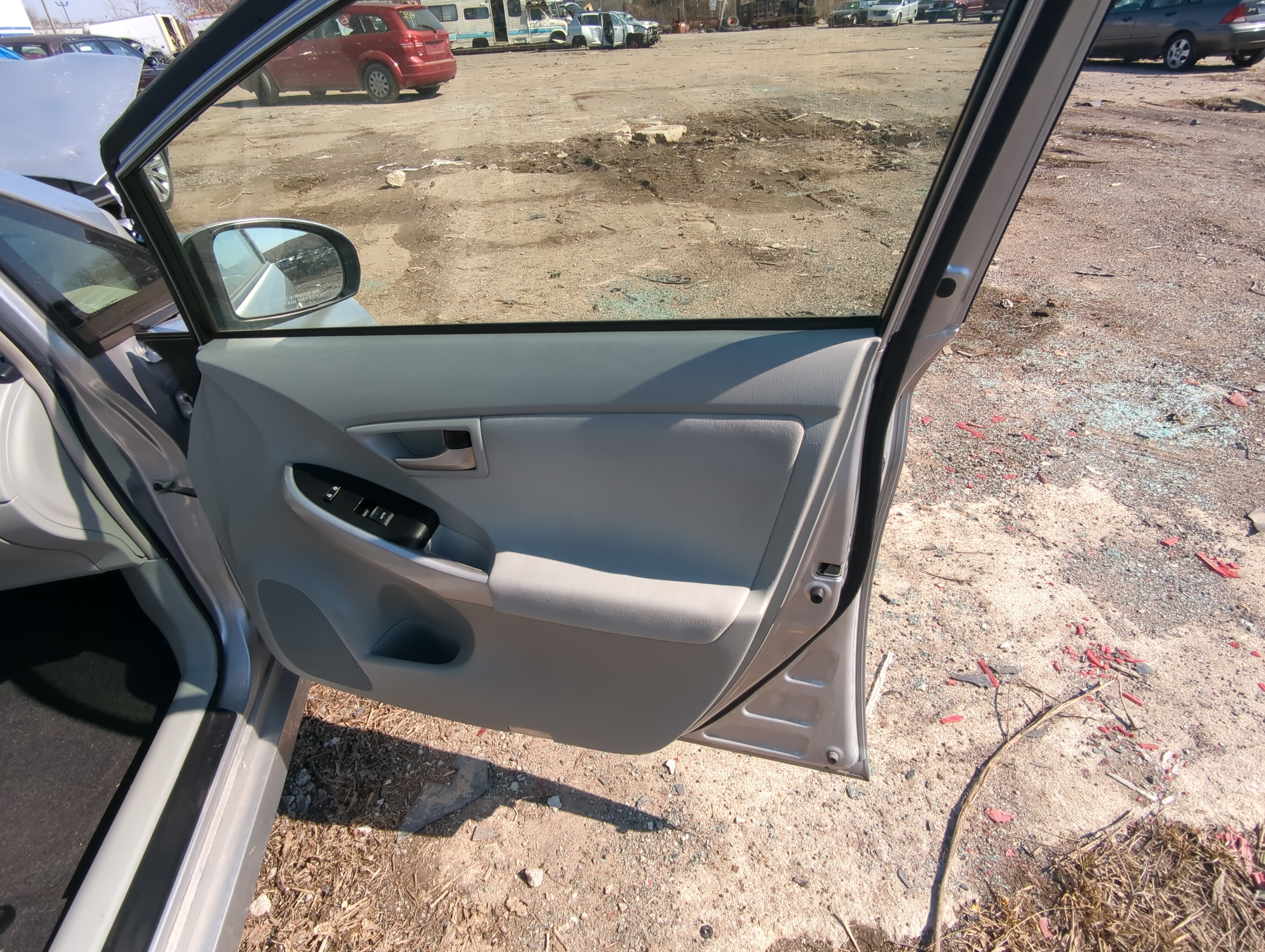 2013 Toyota Prius Front Right Passenger Interior Door Panel Trim 809925 - Oemusedautoparts1.com