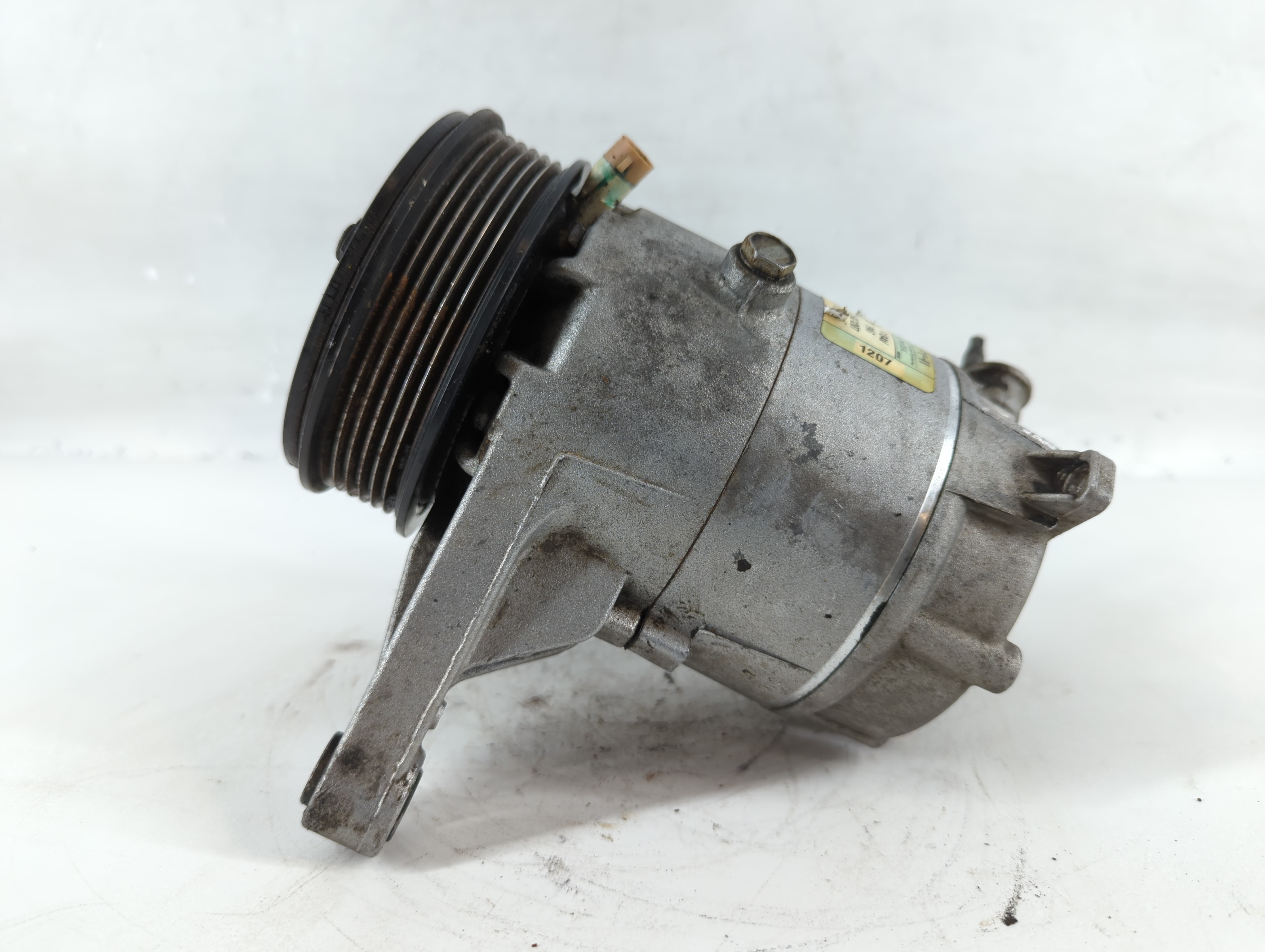 2007-2008 Saturn Aura Air Conditioning A/c Ac Compressor Oem 810593 - Oemusedautoparts1.com