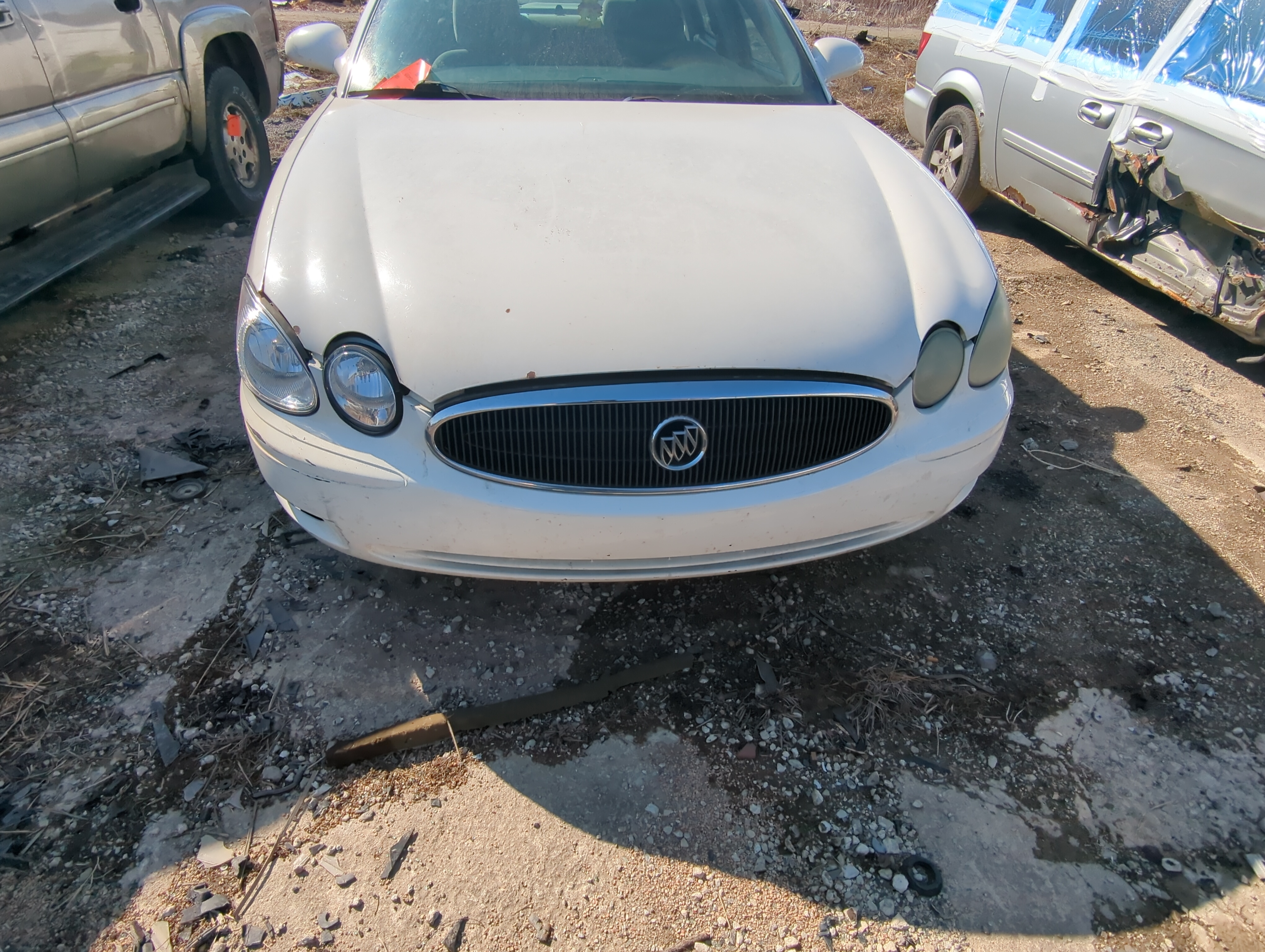 Picture of 2005-2007 Buick Lacrosse Front Bumper Grille 810902
