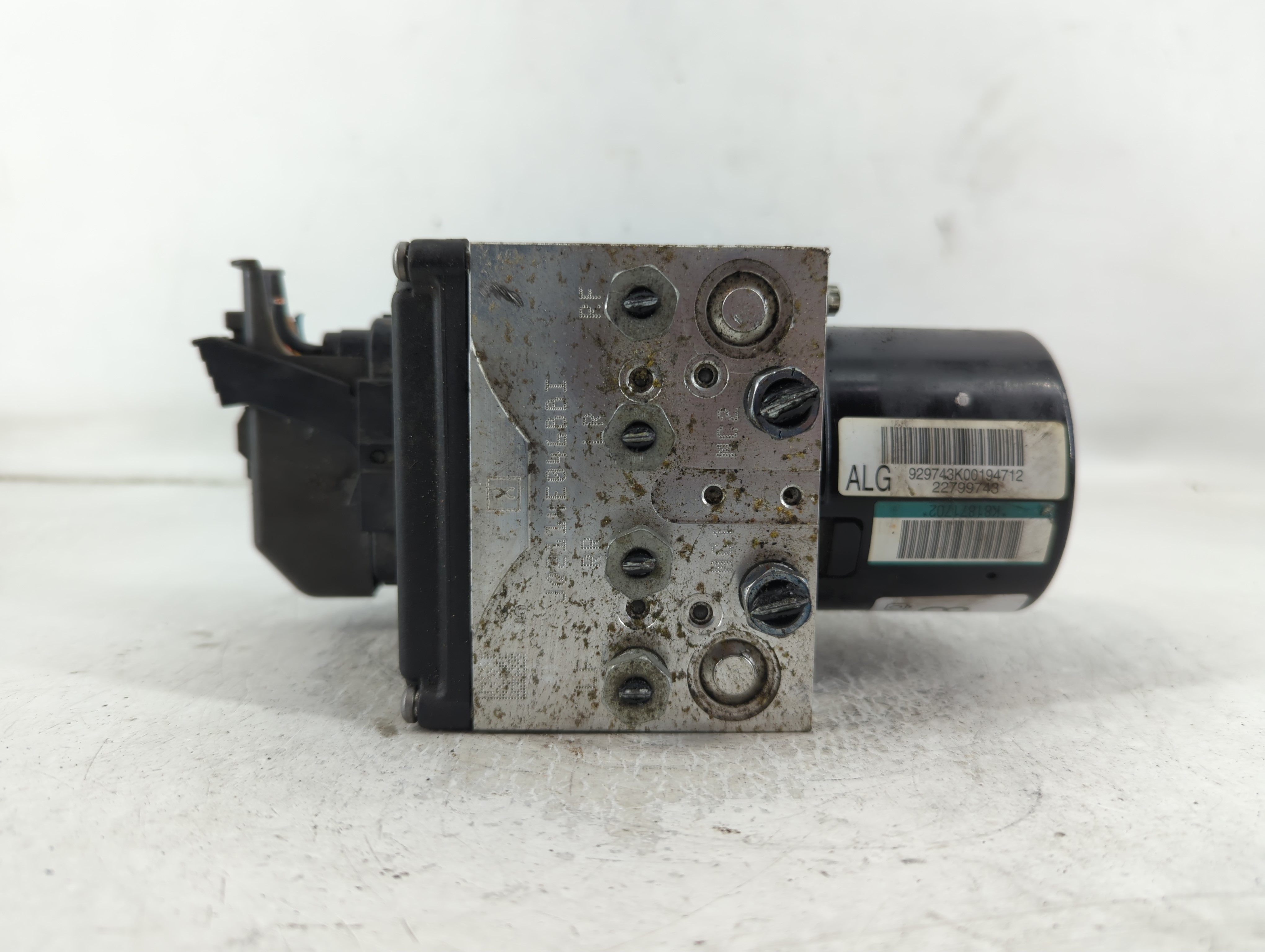 2012-2012 Chevrolet Malibu Abs Pump Control Module 811032 - Oemusedautoparts1.com