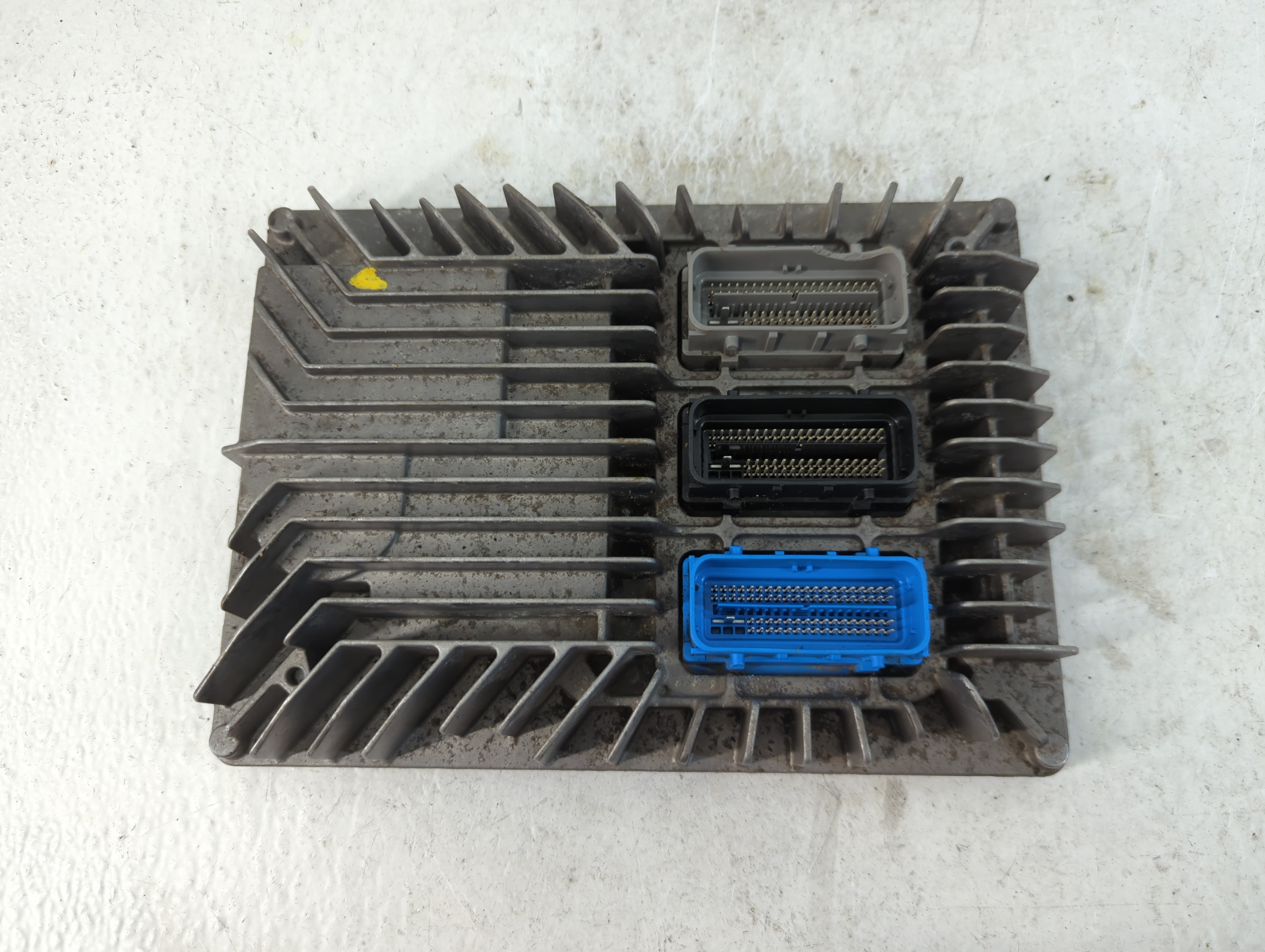 2012-2012 Chevrolet Equinox Engine Control Computer Ecu Pcm Ecm Pcu Oem 811304 - Oemusedautoparts1.com