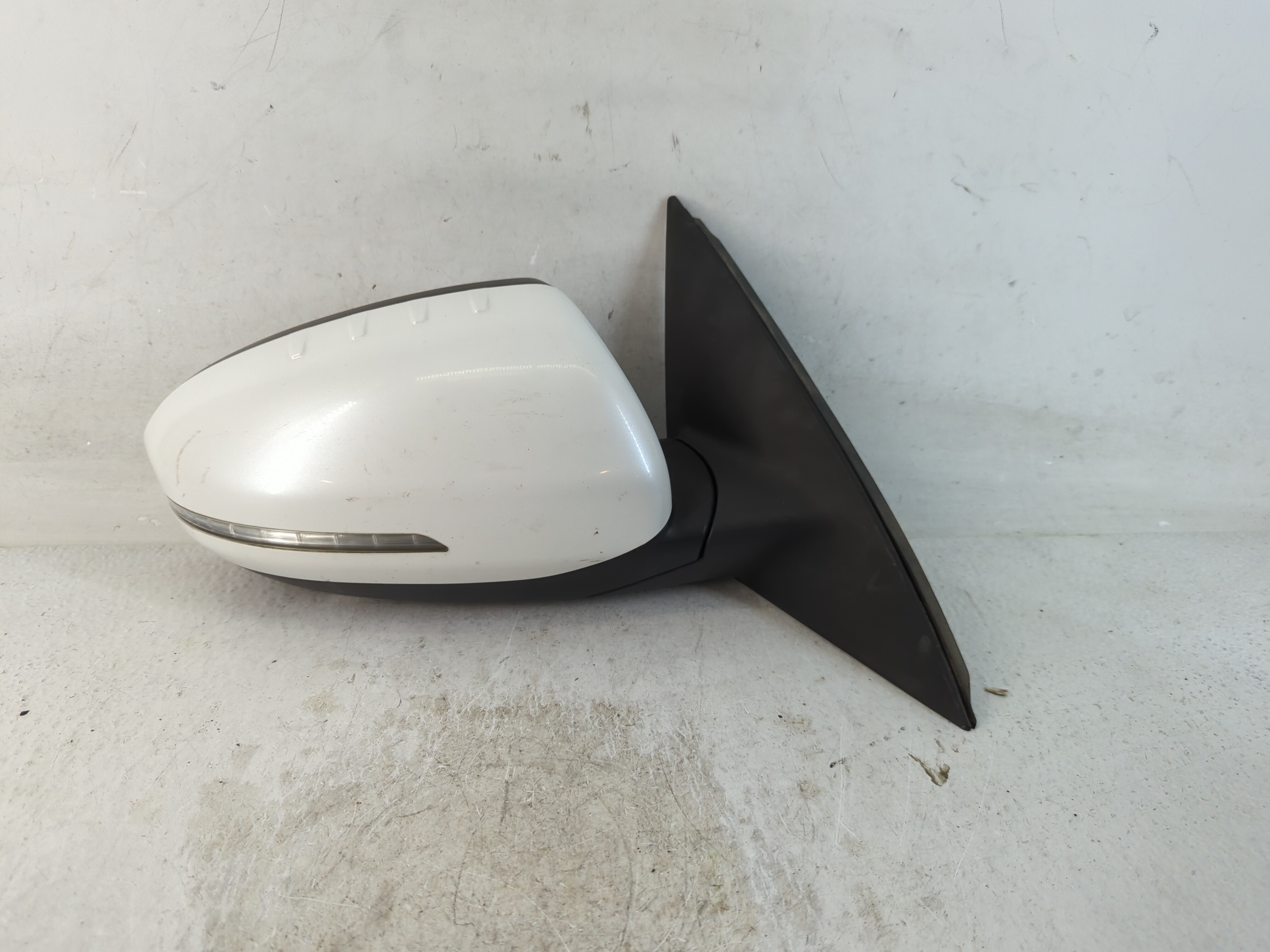 2012-2013 Kia Optima Passenger Right Side View Power Door Mirror White 811380 - Oemusedautoparts1.com