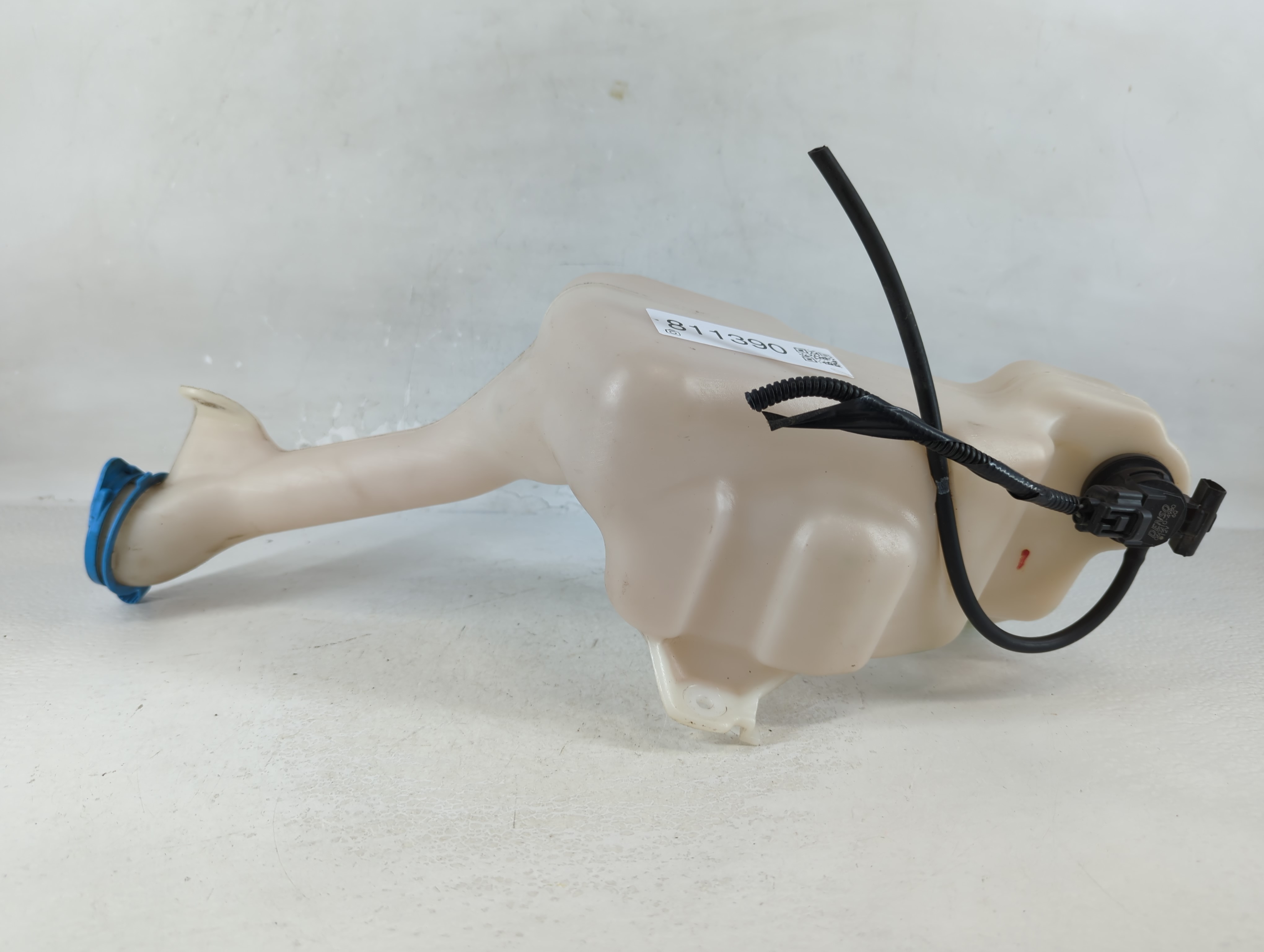 Picture of 2013-2017 Honda Accord Windshield Washer Fluid Reservoir Bottle Oem 811390