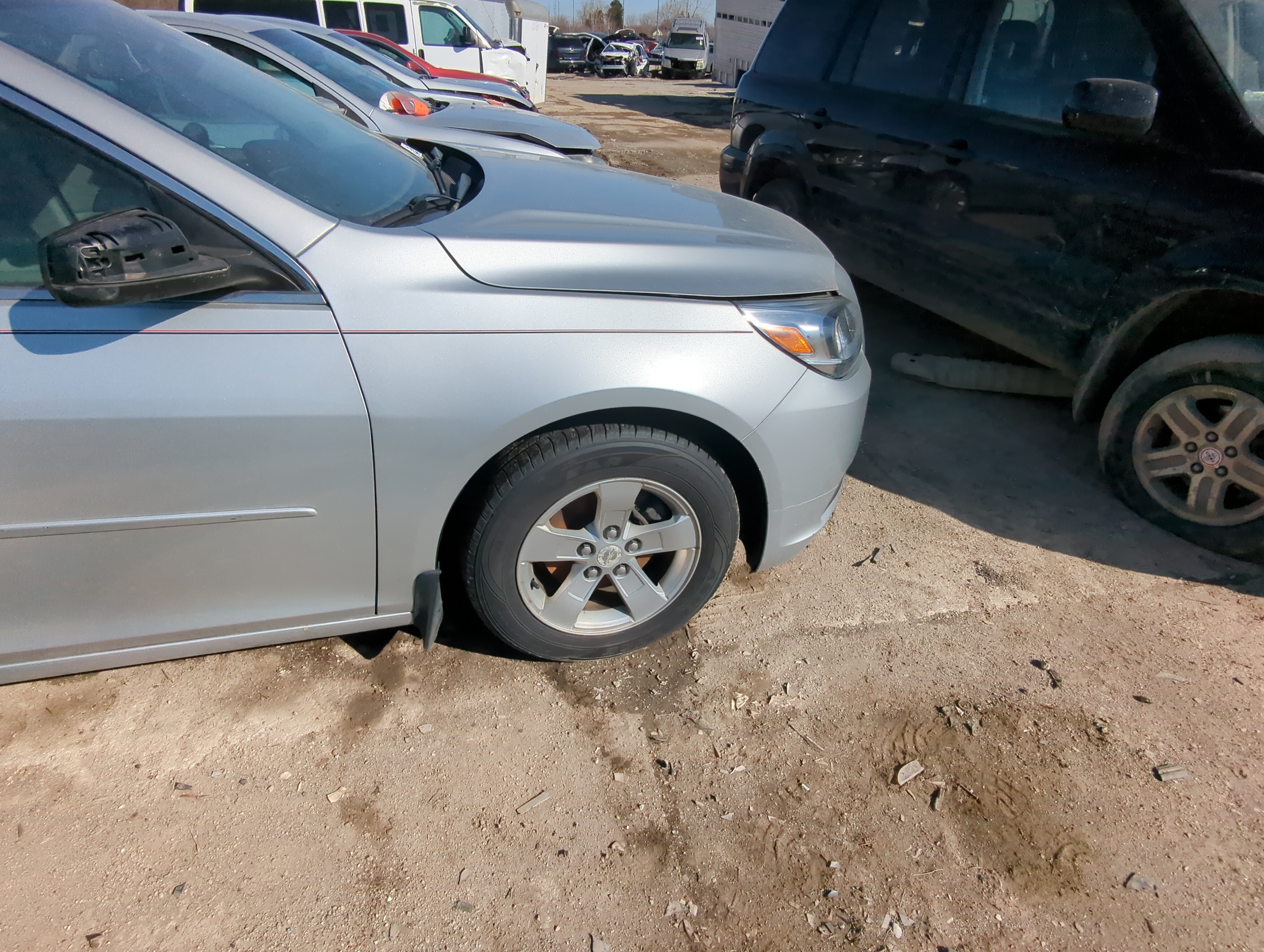2013-2016 Chevrolet Malibu Passenger Fender 811623 - Oemusedautoparts1.com