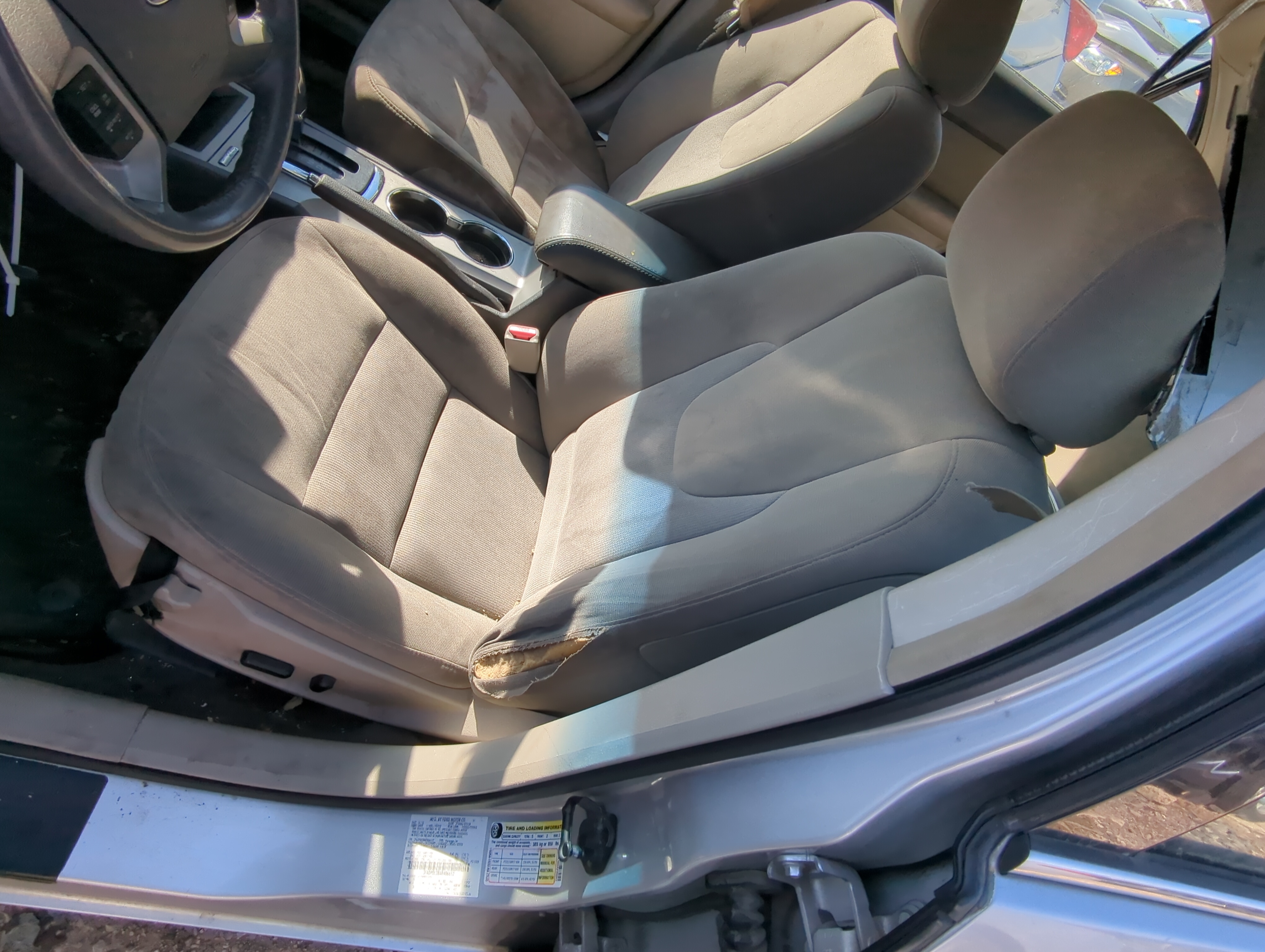 Picture of 2010-2010 Ford Fusion Driver Front Seat Oem 811920