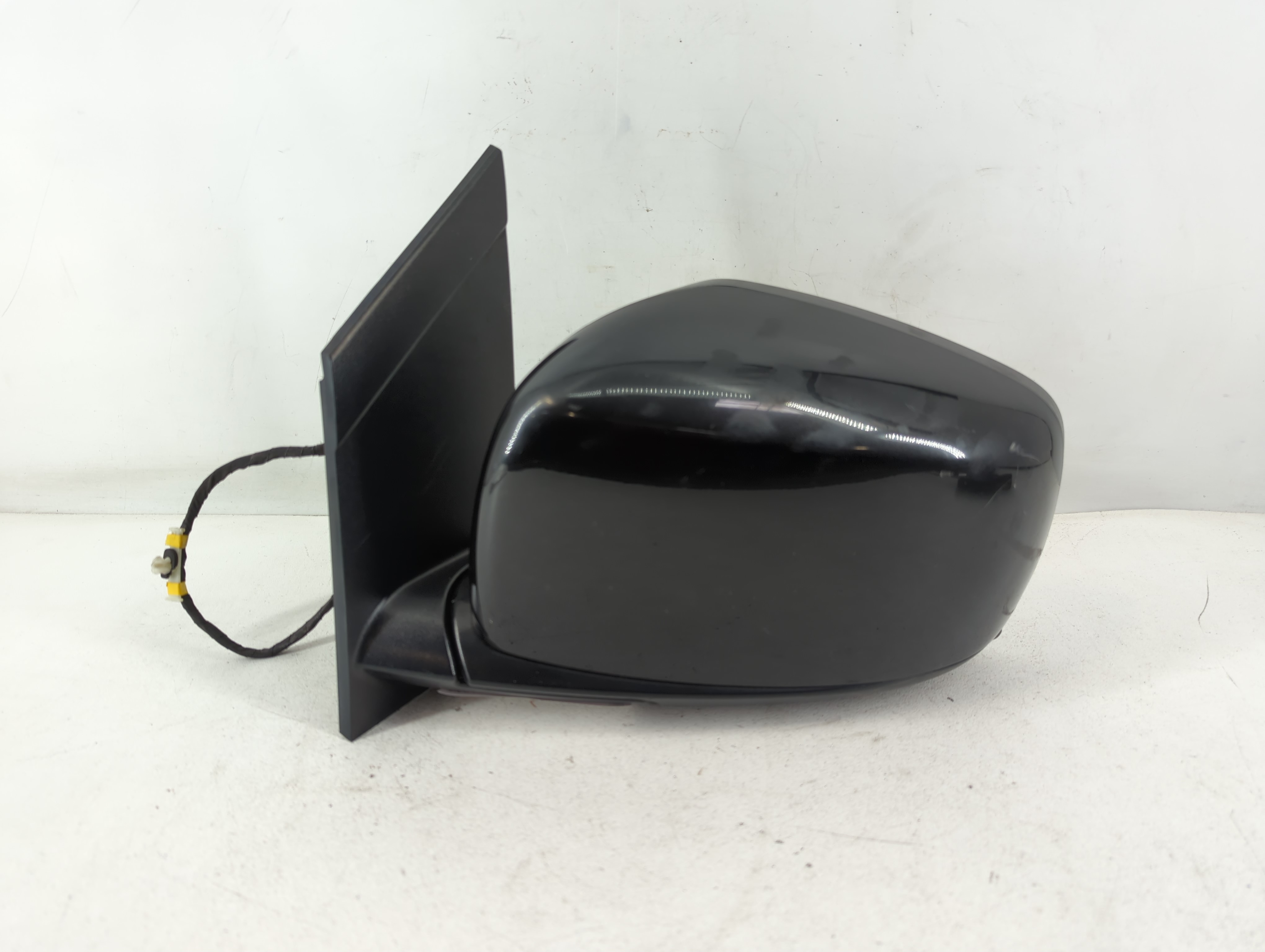 Picture of Dodge Caravan Driver Left Side View Power Door Mirror Black 812121