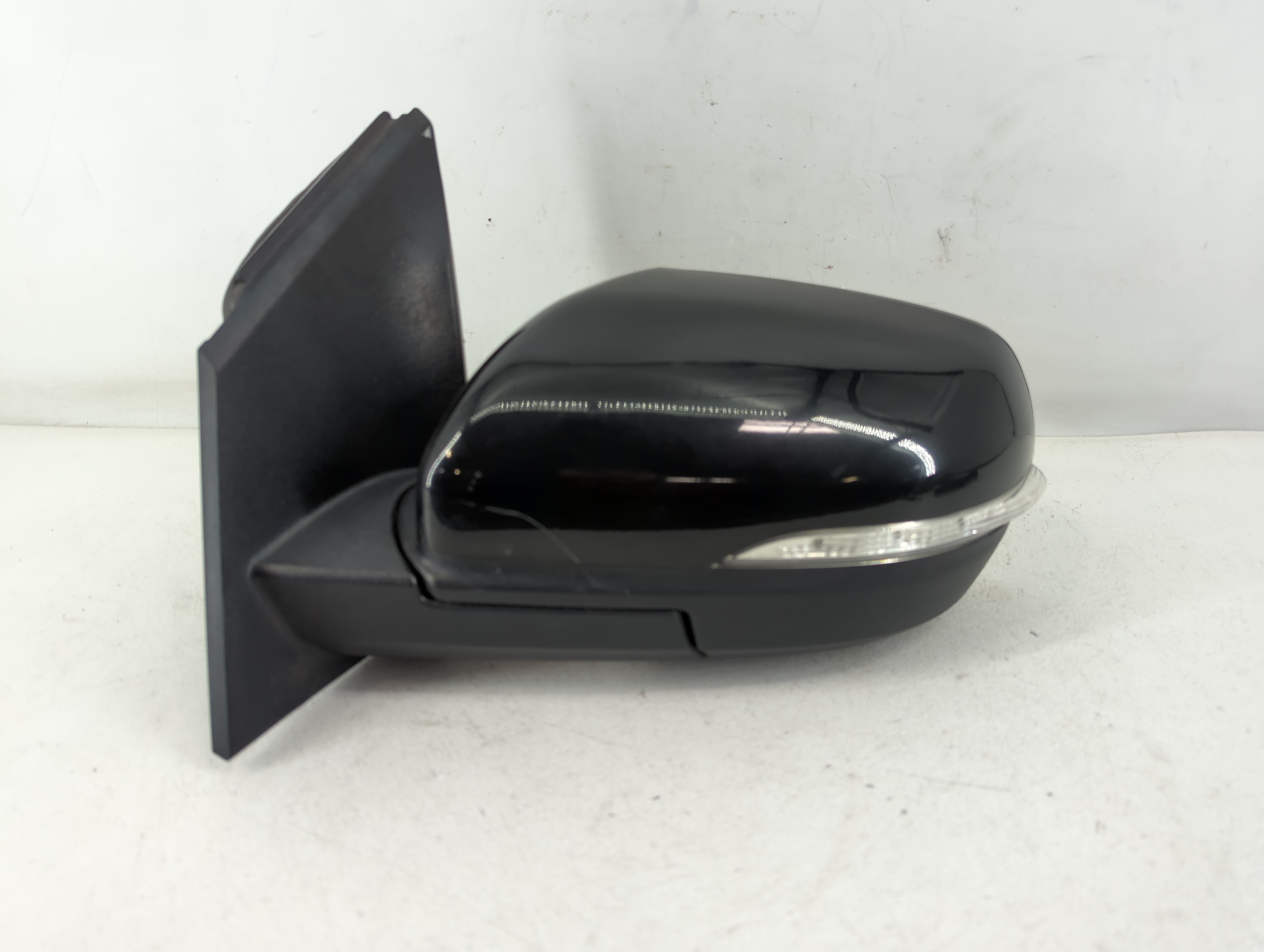 2018-2018 Ford Edge Driver Left Side View Power Door Mirror Black 812160 - Oemusedautoparts1.com