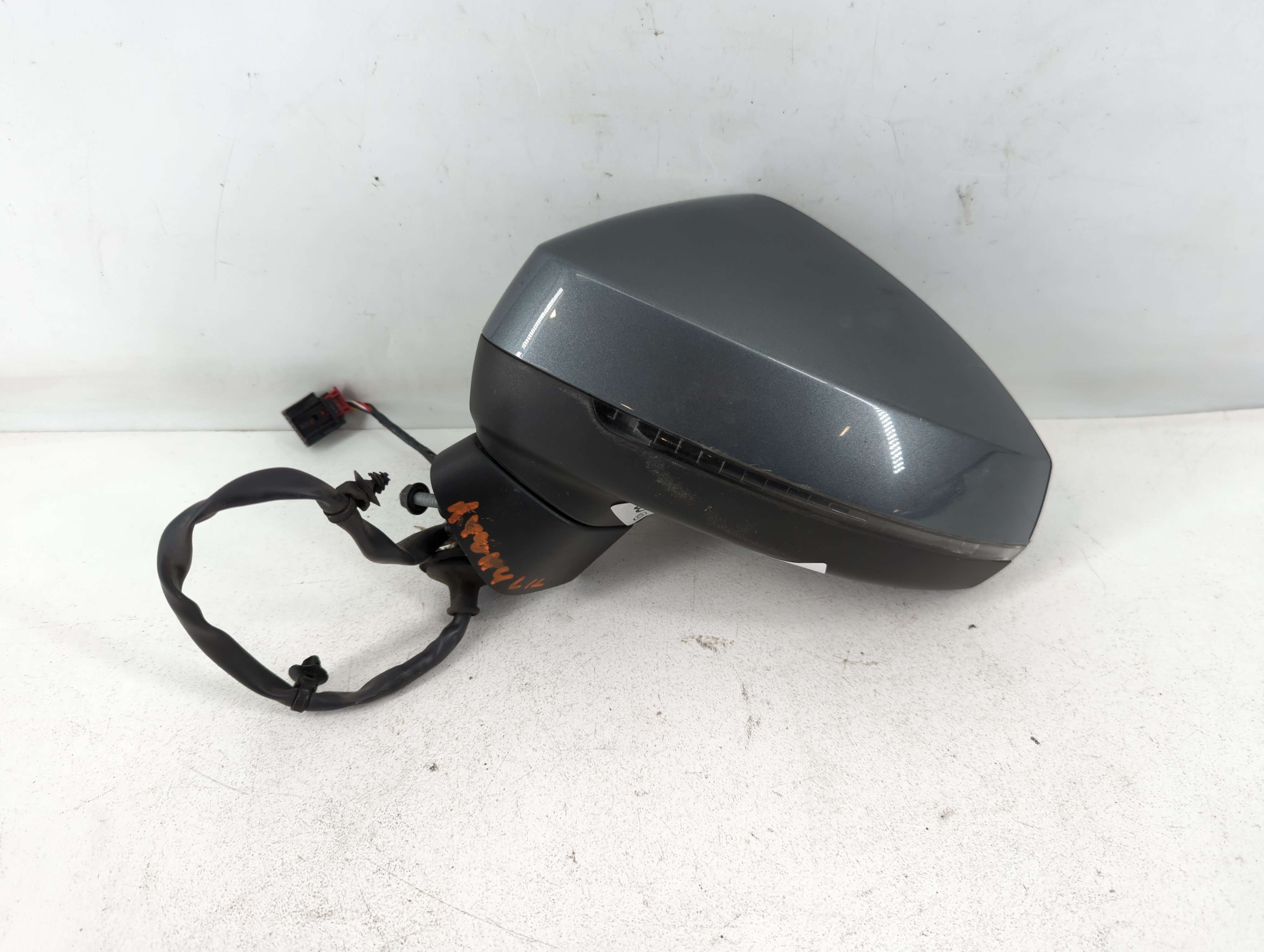 Picture of 2015-2018 Audi A3 Driver Left Side View Power Door Mirror Grey 812207