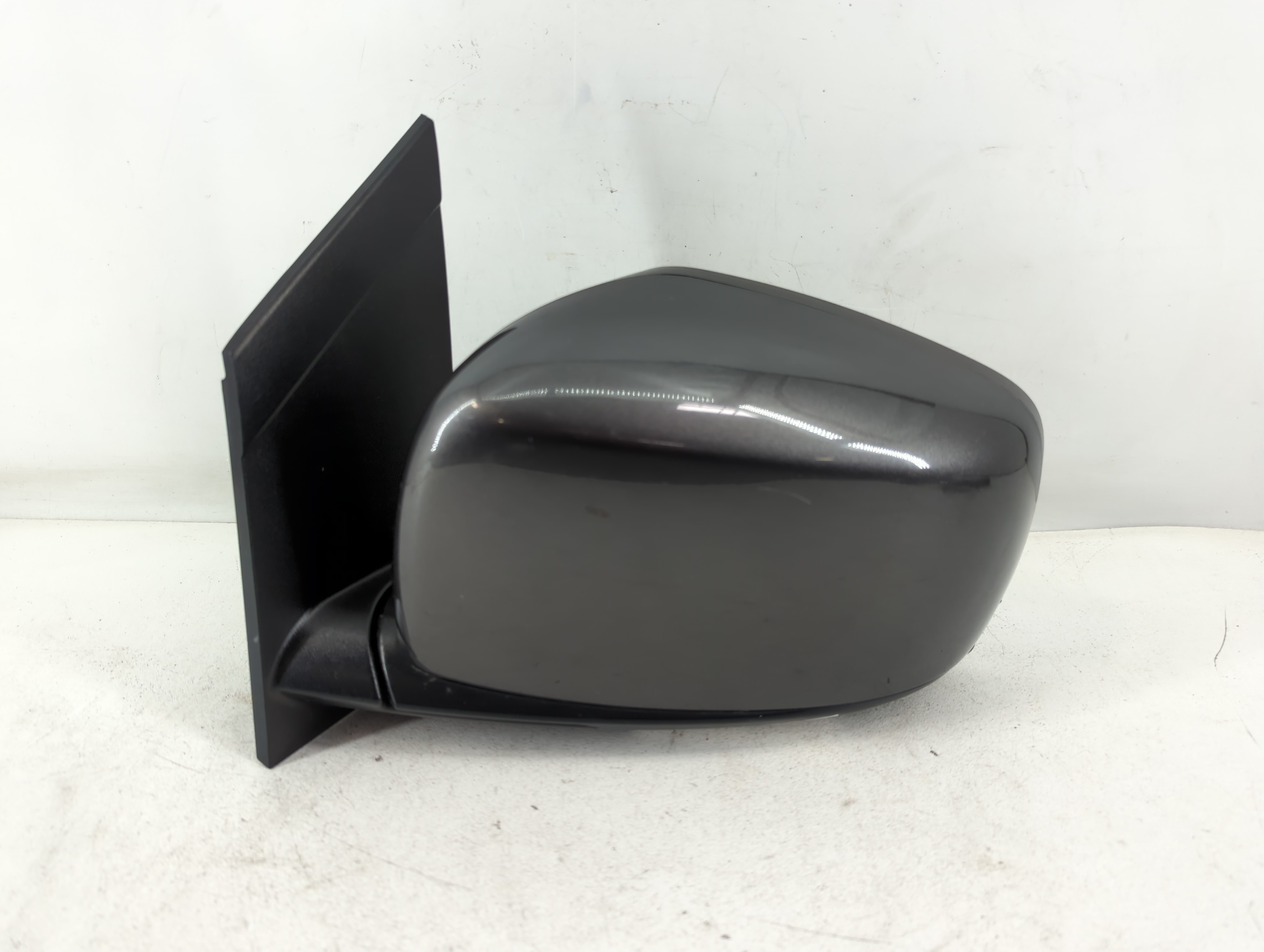 Picture of Dodge Caravan Driver Left Side View Power Door Mirror Grey 812210